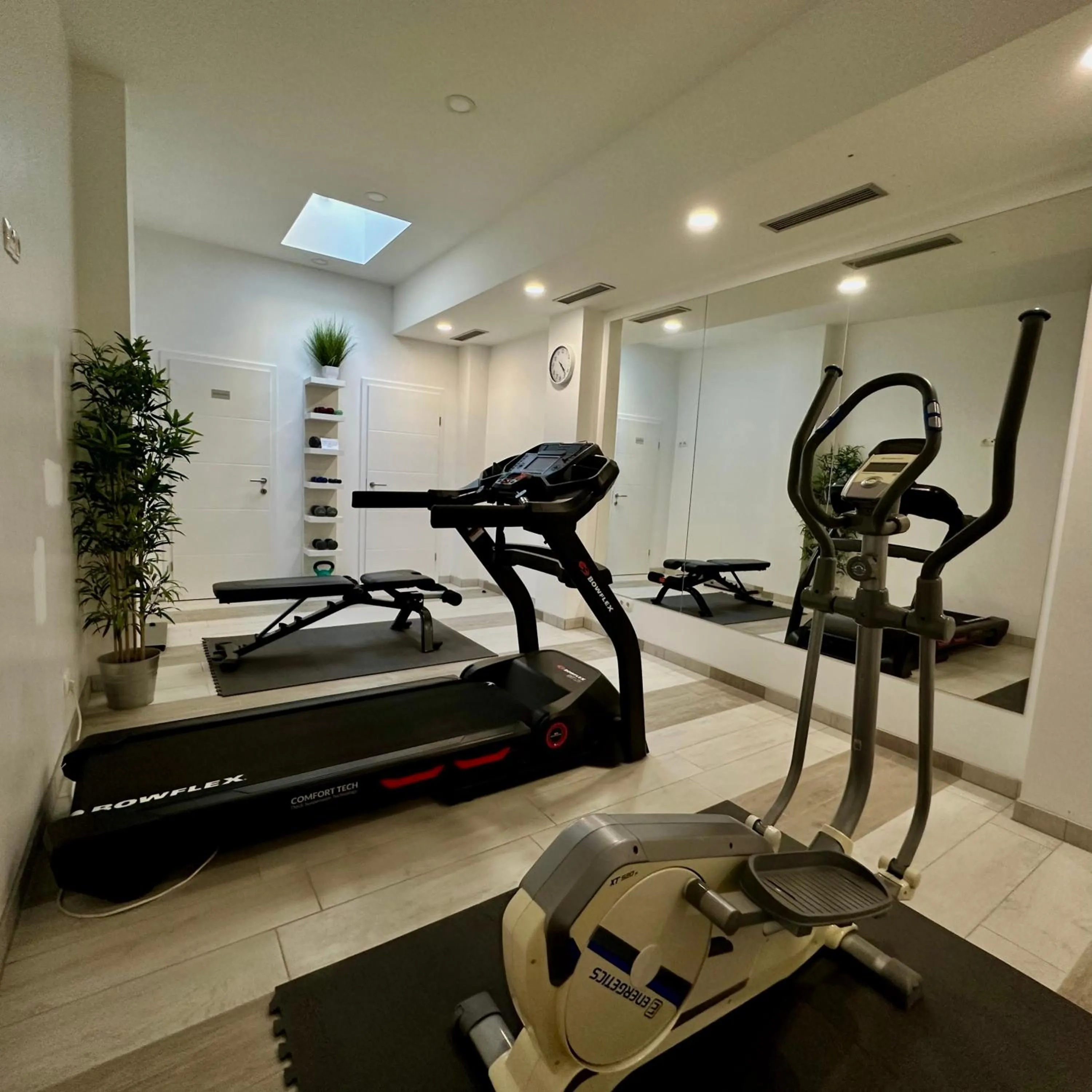 Fitness centre/facilities in Hotel Villa MiraMar