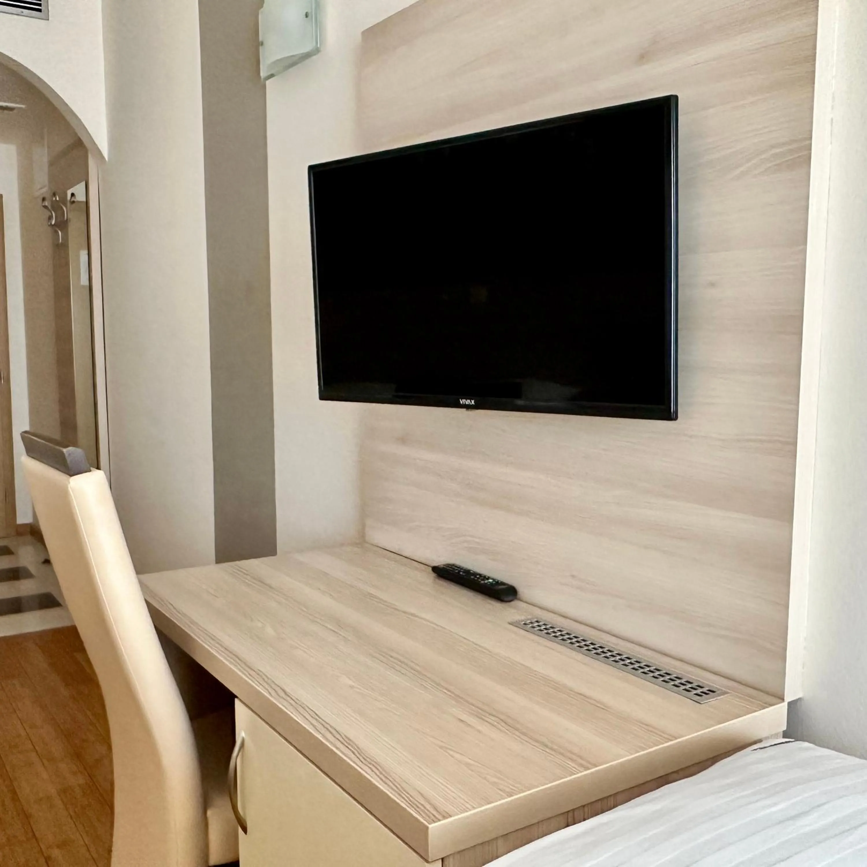 TV and multimedia in Hotel Villa MiraMar