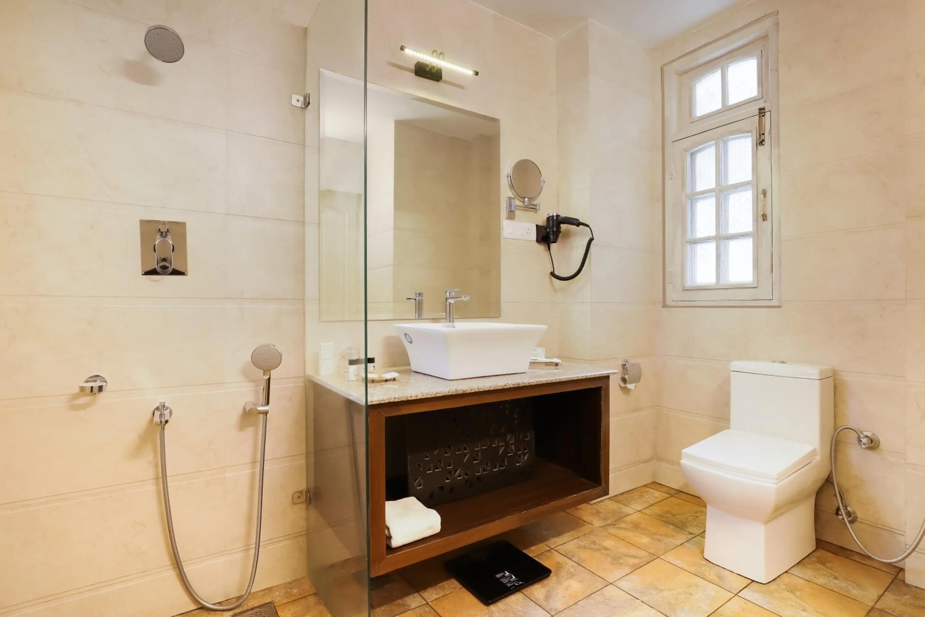 Bathroom in Regenta Resort & Spa Mashobra