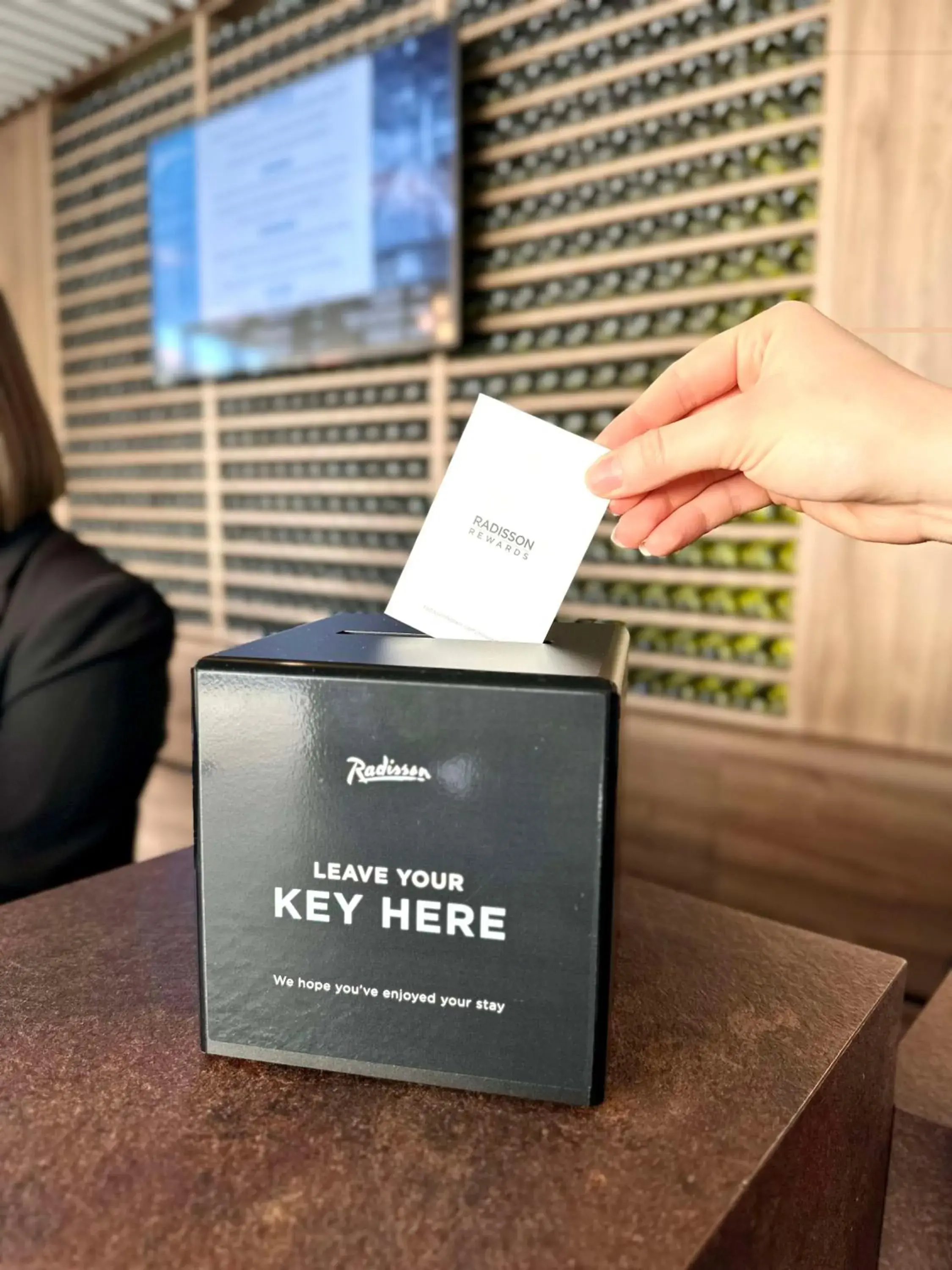 Lobby or reception in Radisson Hôtel Bordeaux Saint-Jean Lobby or reception in Radisson Hôtel Bordeaux Saint-Jean