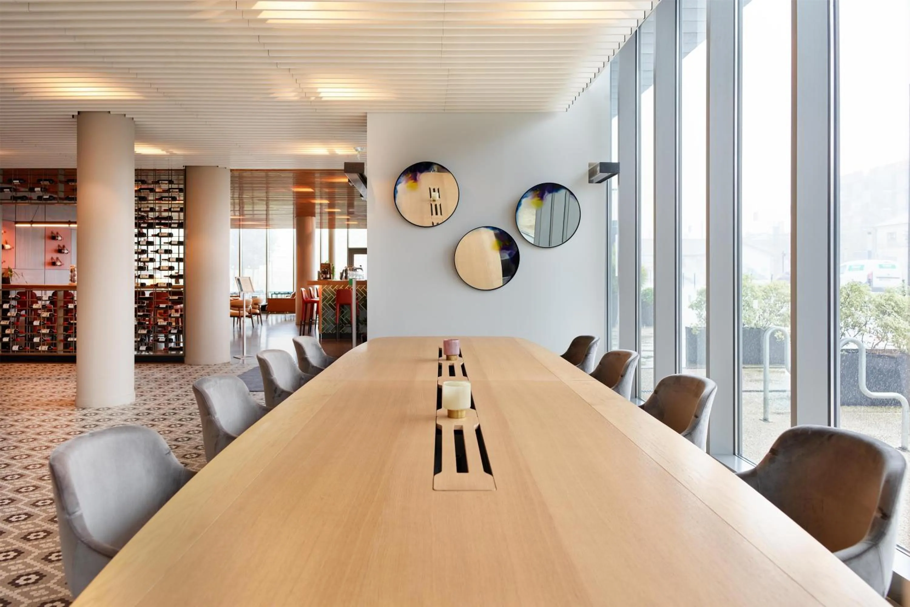 Lobby or reception in Radisson Hôtel Bordeaux Saint-Jean