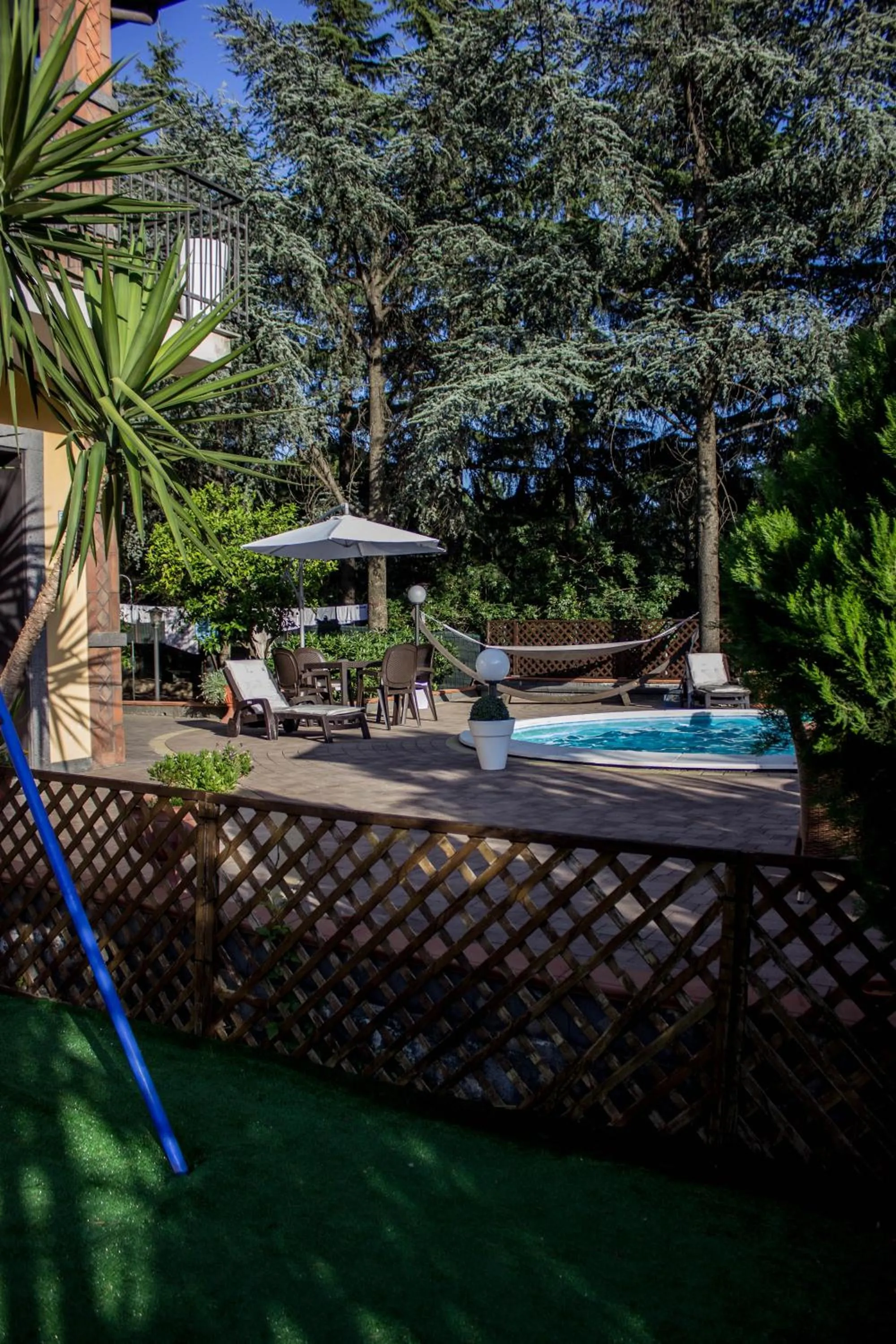 Patio in B&B Etna House