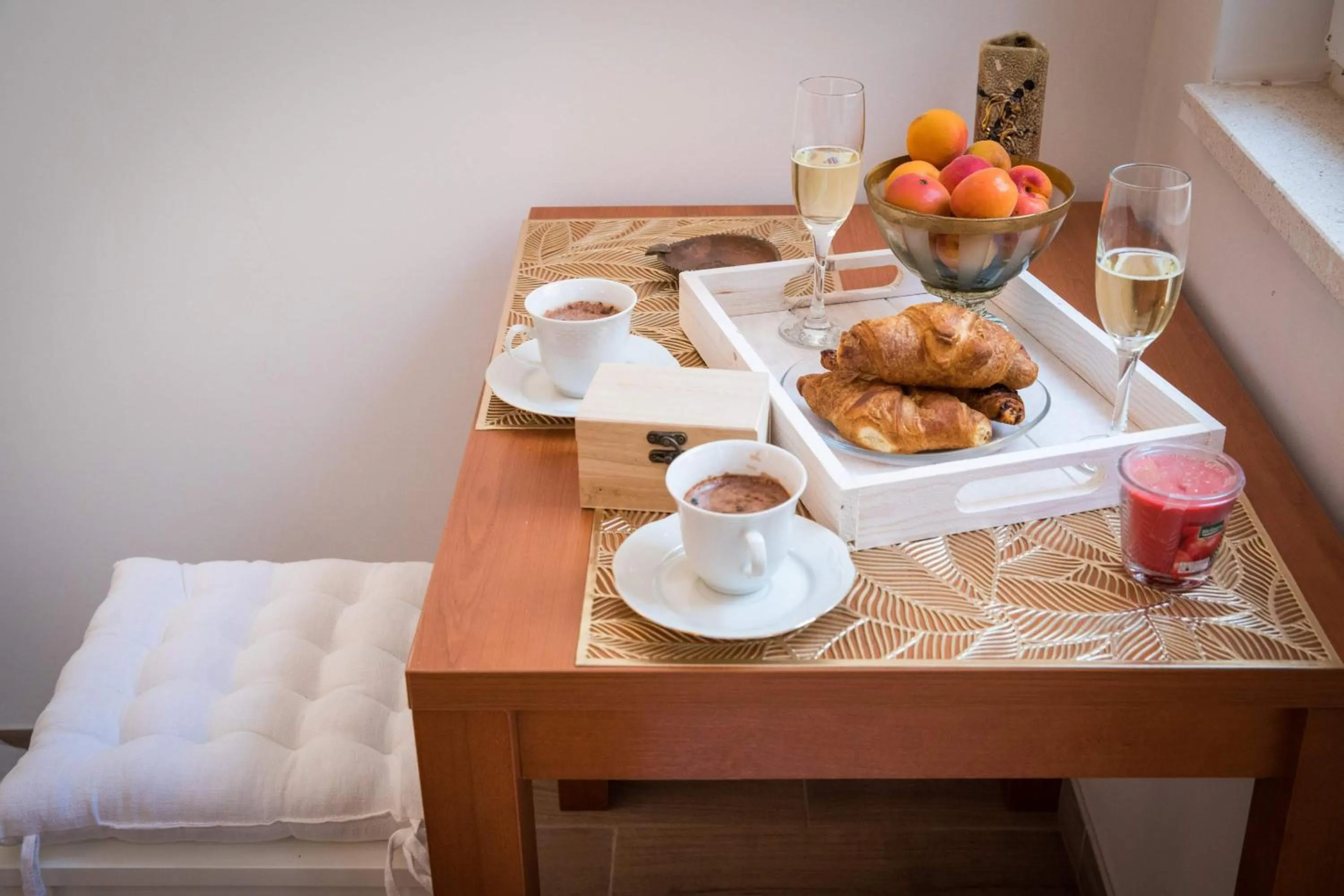 Dining area in Apartments Mara