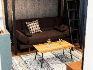 TRIP POD KOMONDO-MACHI