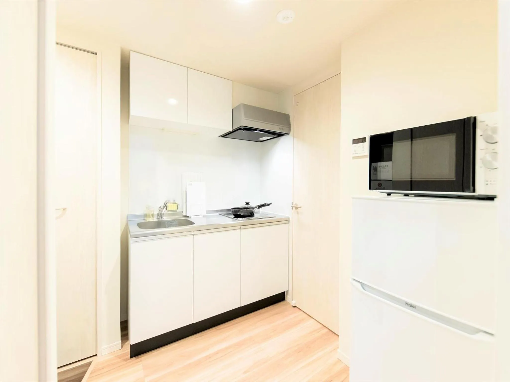 Kitchen or kitchenette in TRIP POD KOMONDO-MACHI