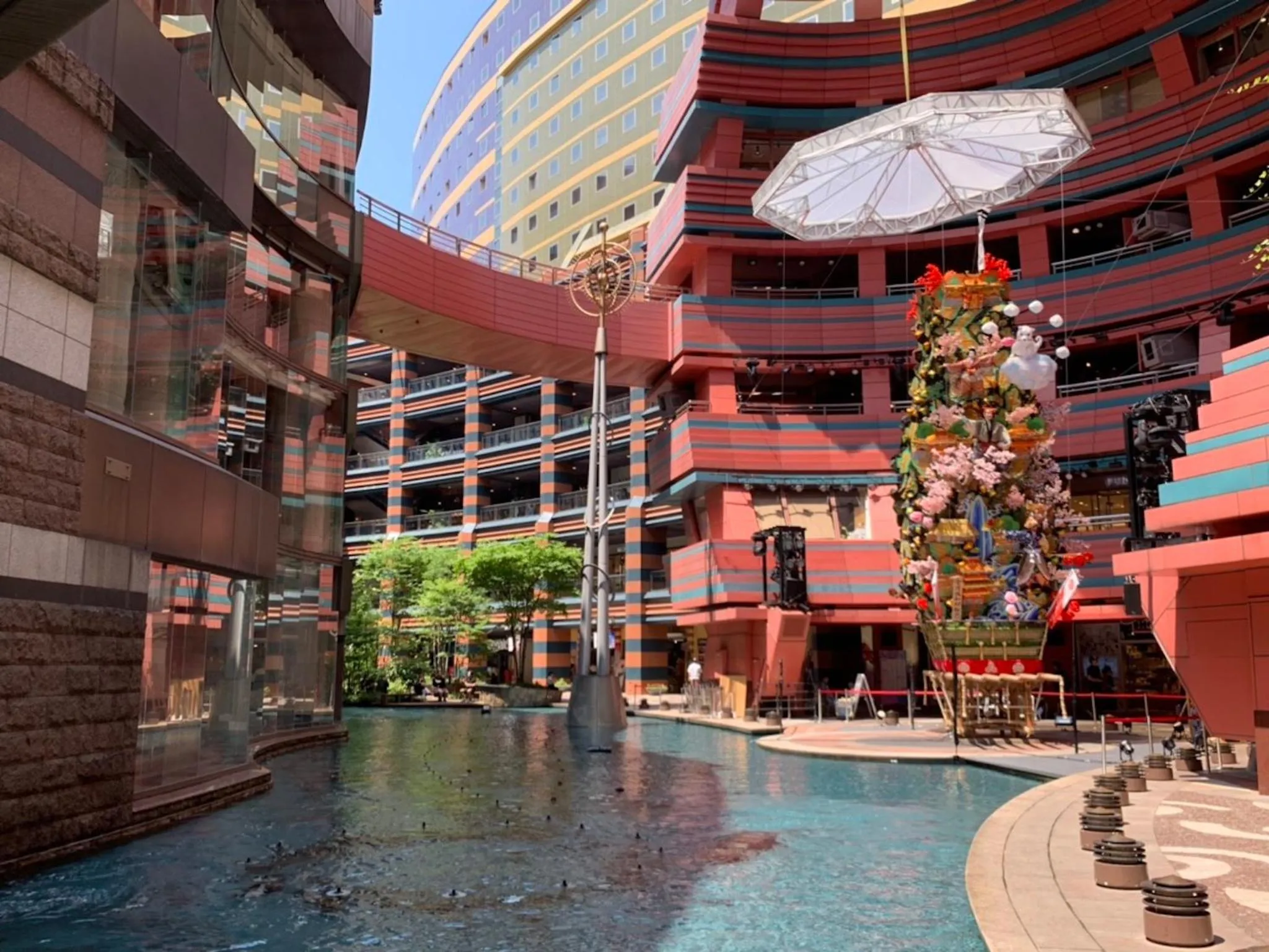 Nearby landmark in TRIP POD TAKASAGO B