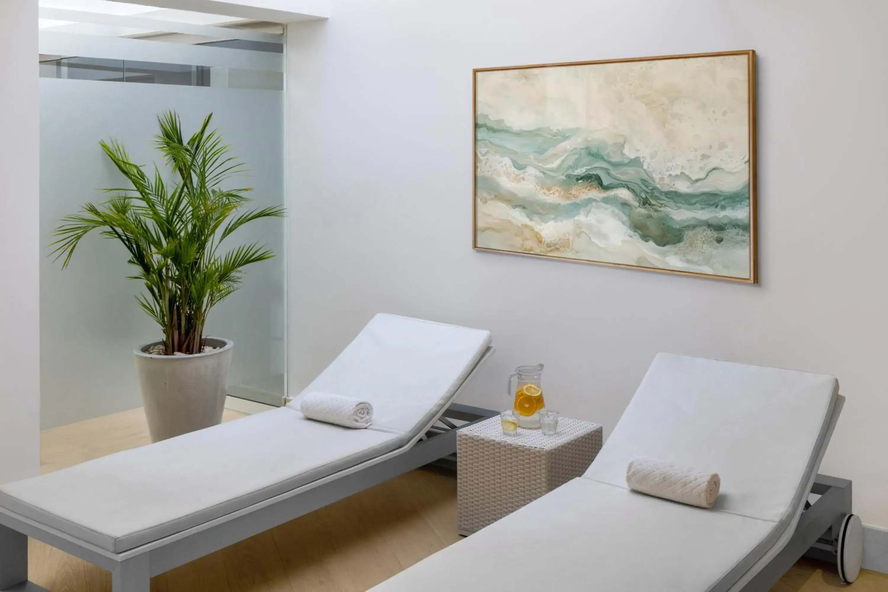 Spa and wellness centre/facilities in Pine Cliffs Gardens Spa and wellness centre/facilities in Pine Cliffs Gardens