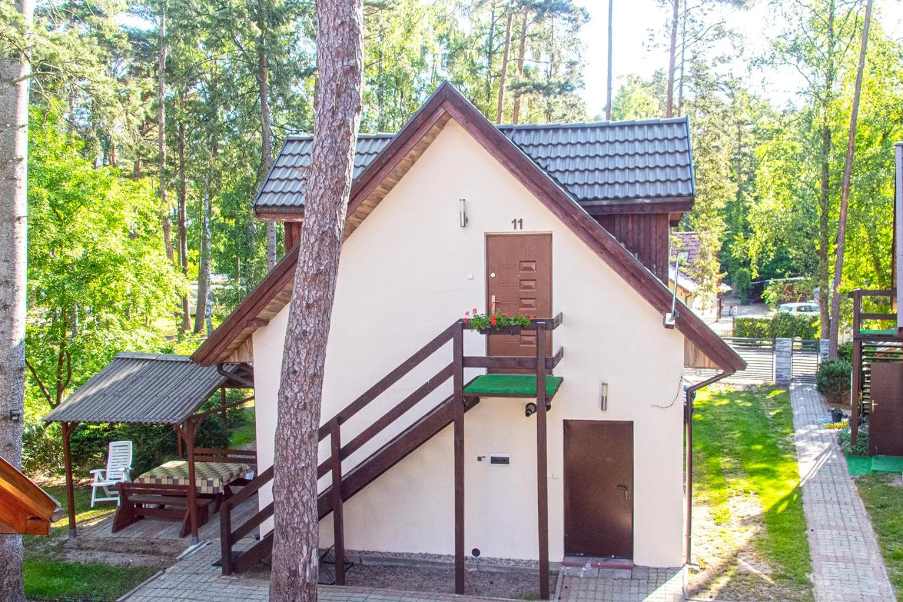 Property building in Sztil - Apartamenty i drewniane domki