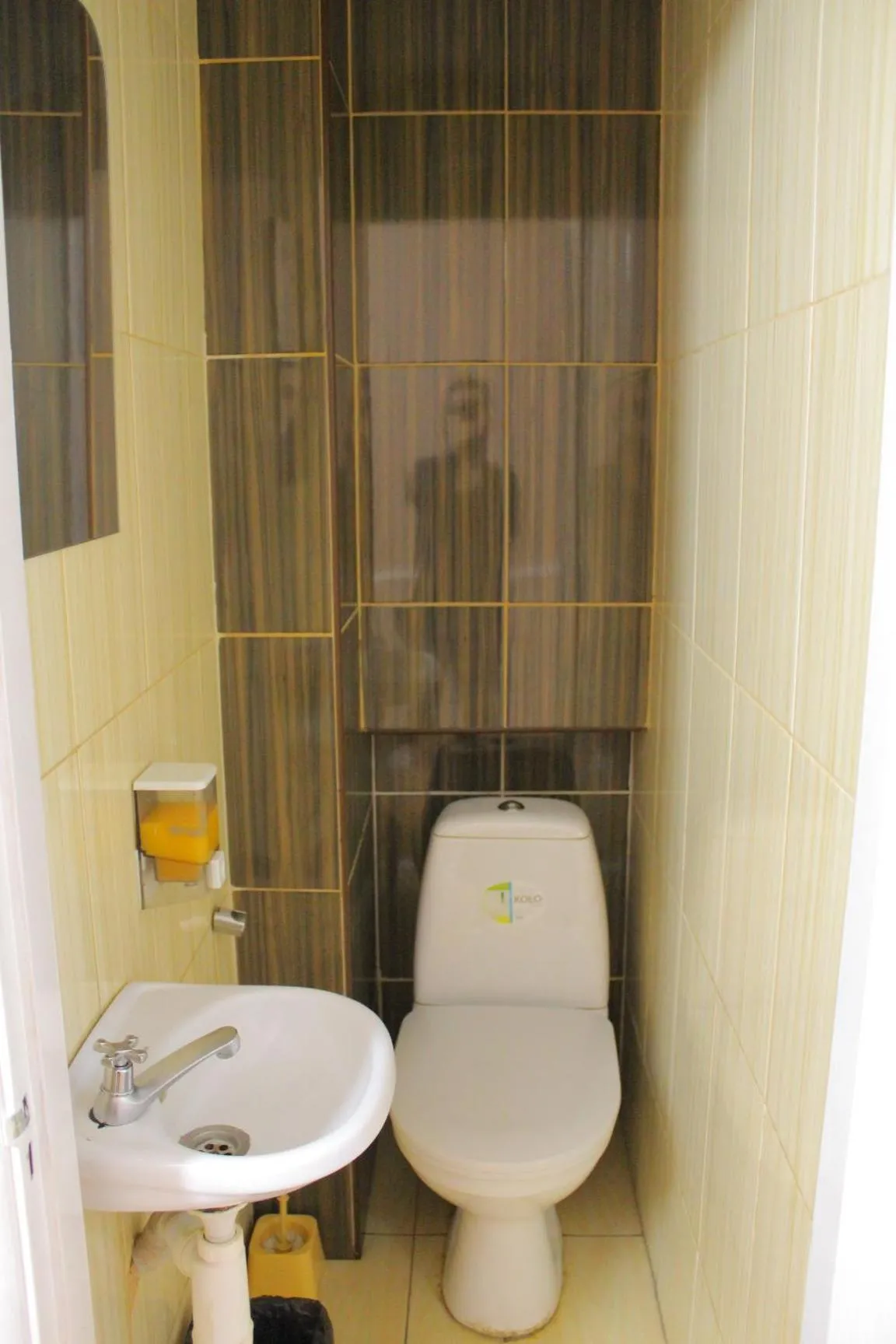 Toilet in Uneed Rooms Harbour