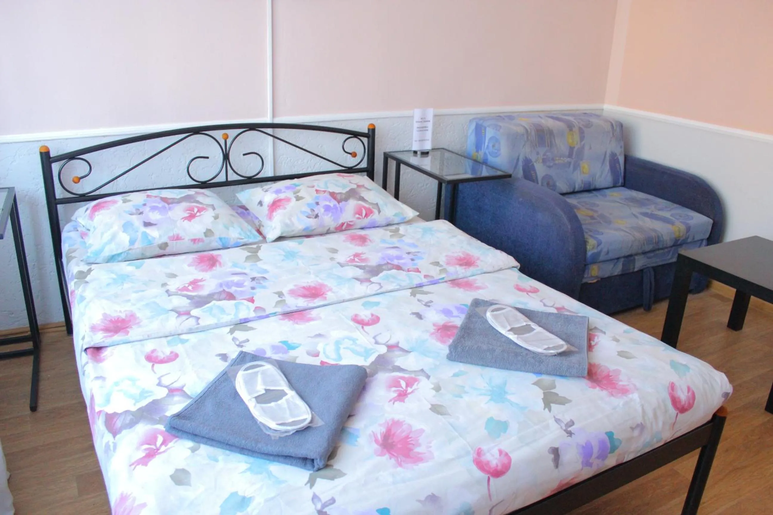 Bed in Uneed Rooms Harbour