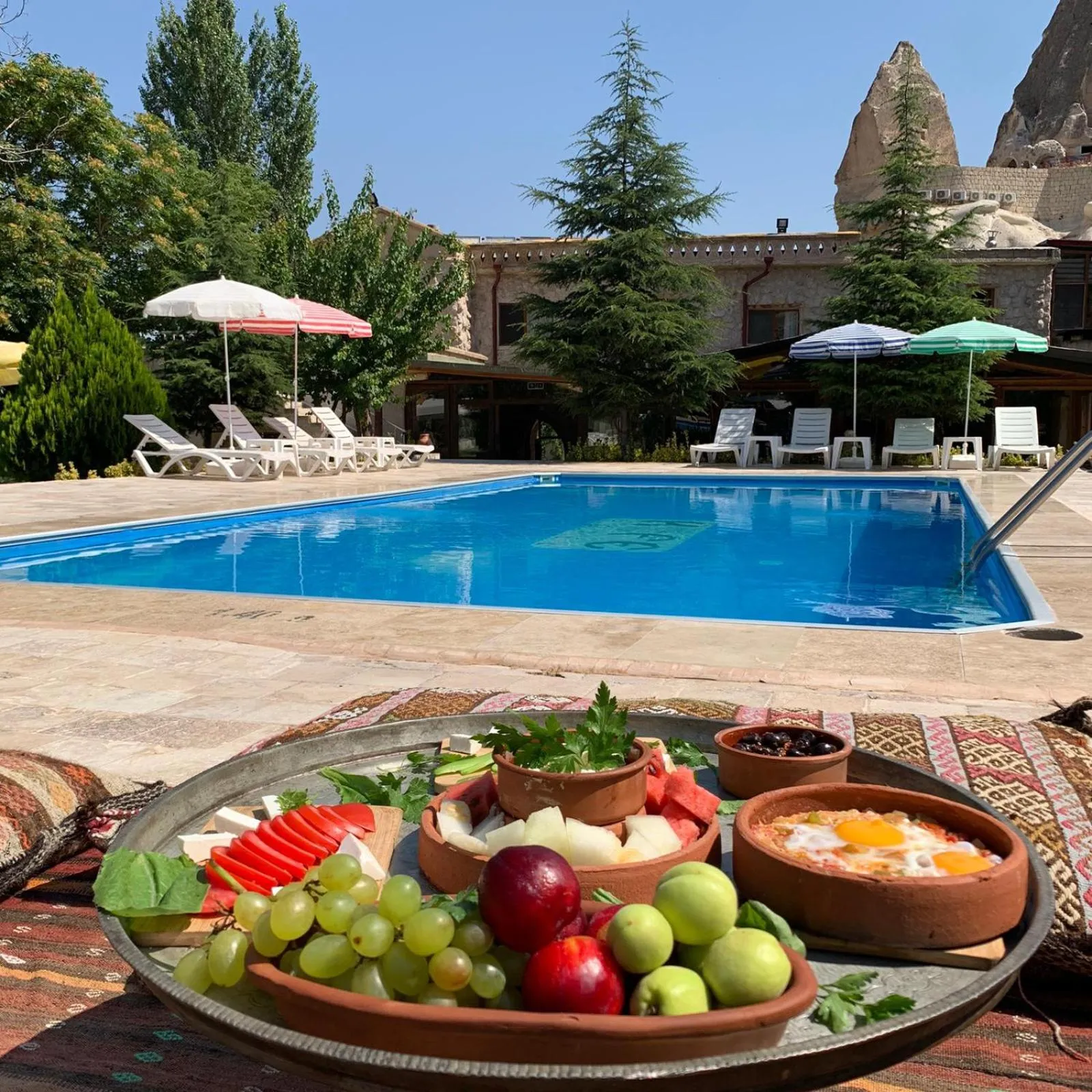 Pool view in Kufe Hotel