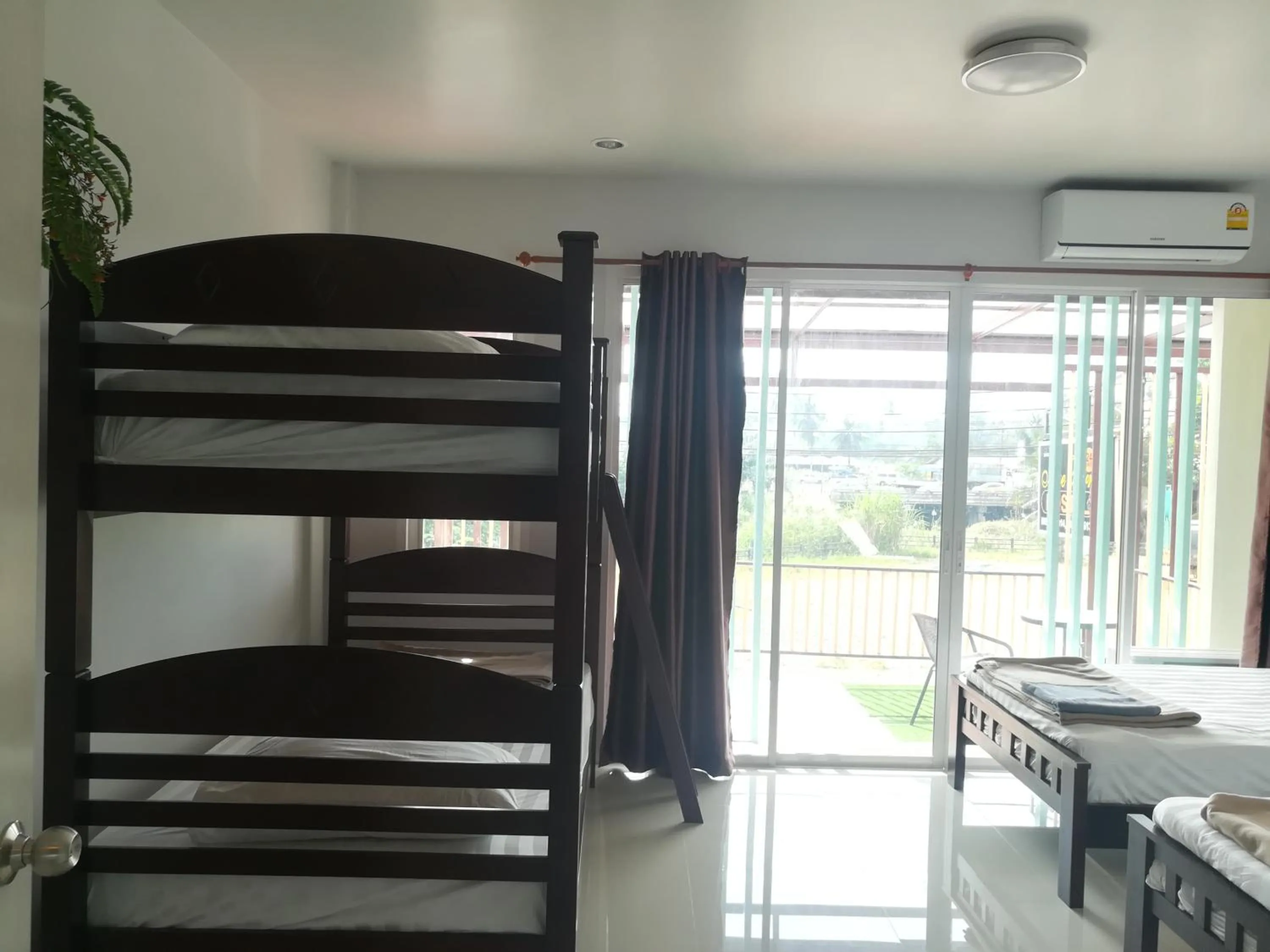 Mae Pon Hostel