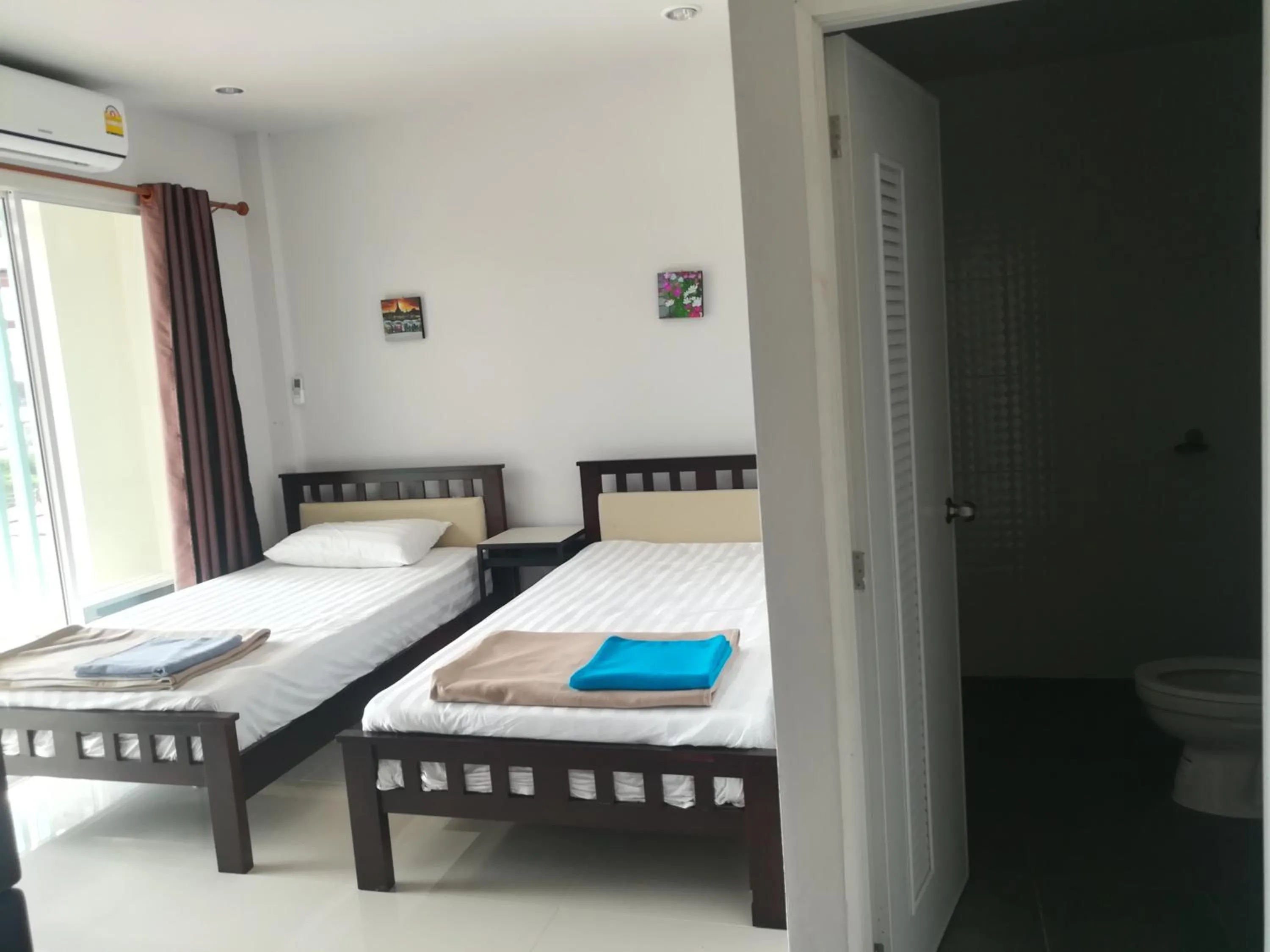 Mae Pon Hostel