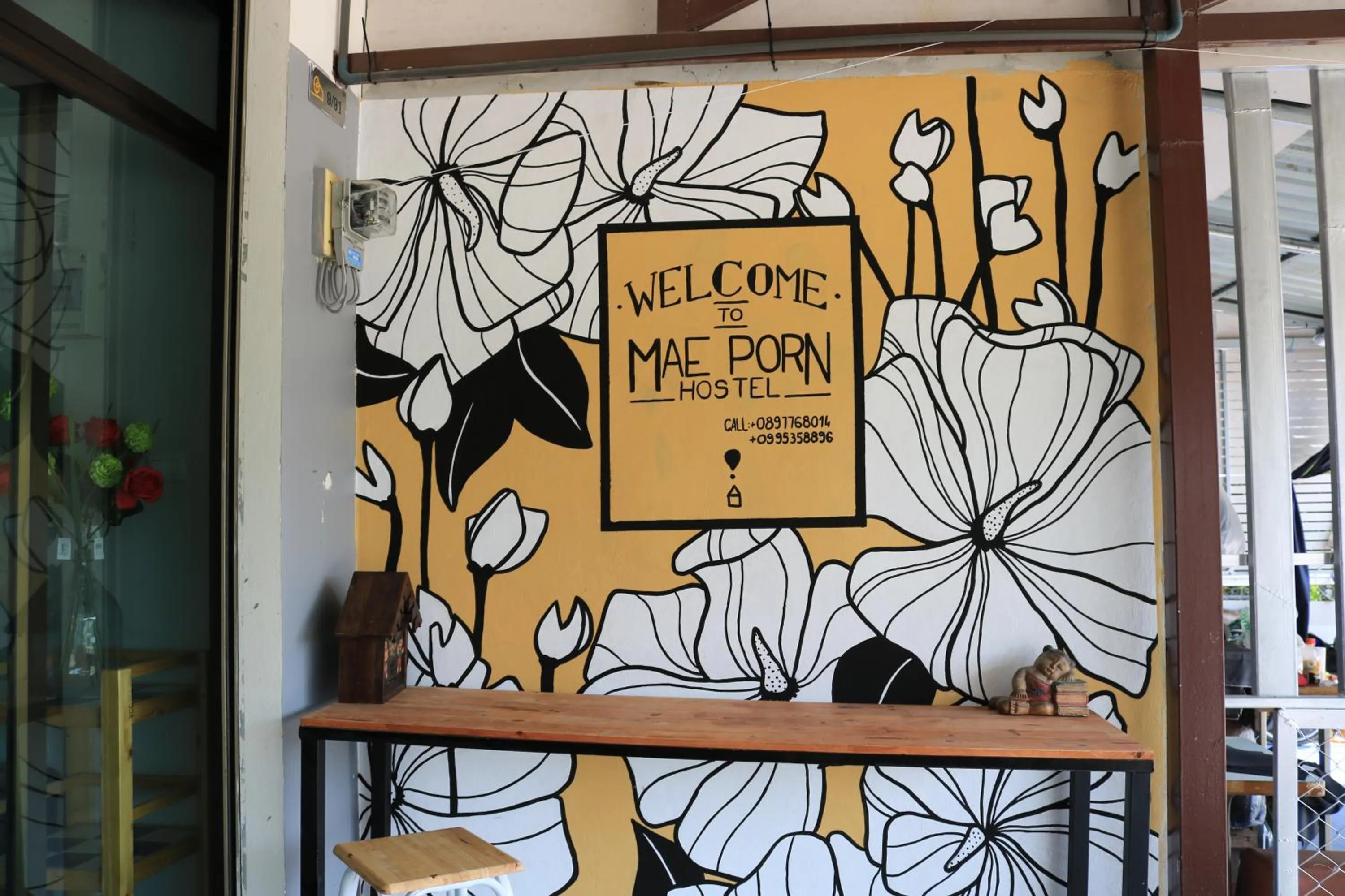 Mae Pon Hostel