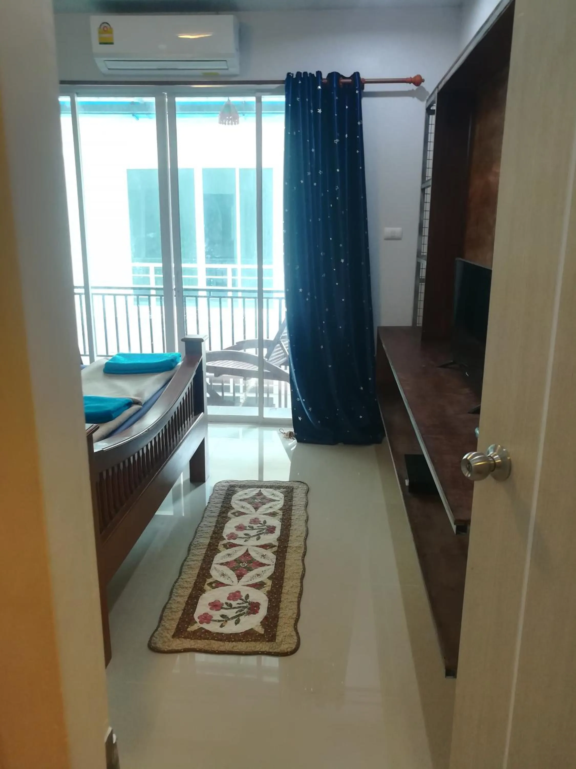 Mae Pon Hostel