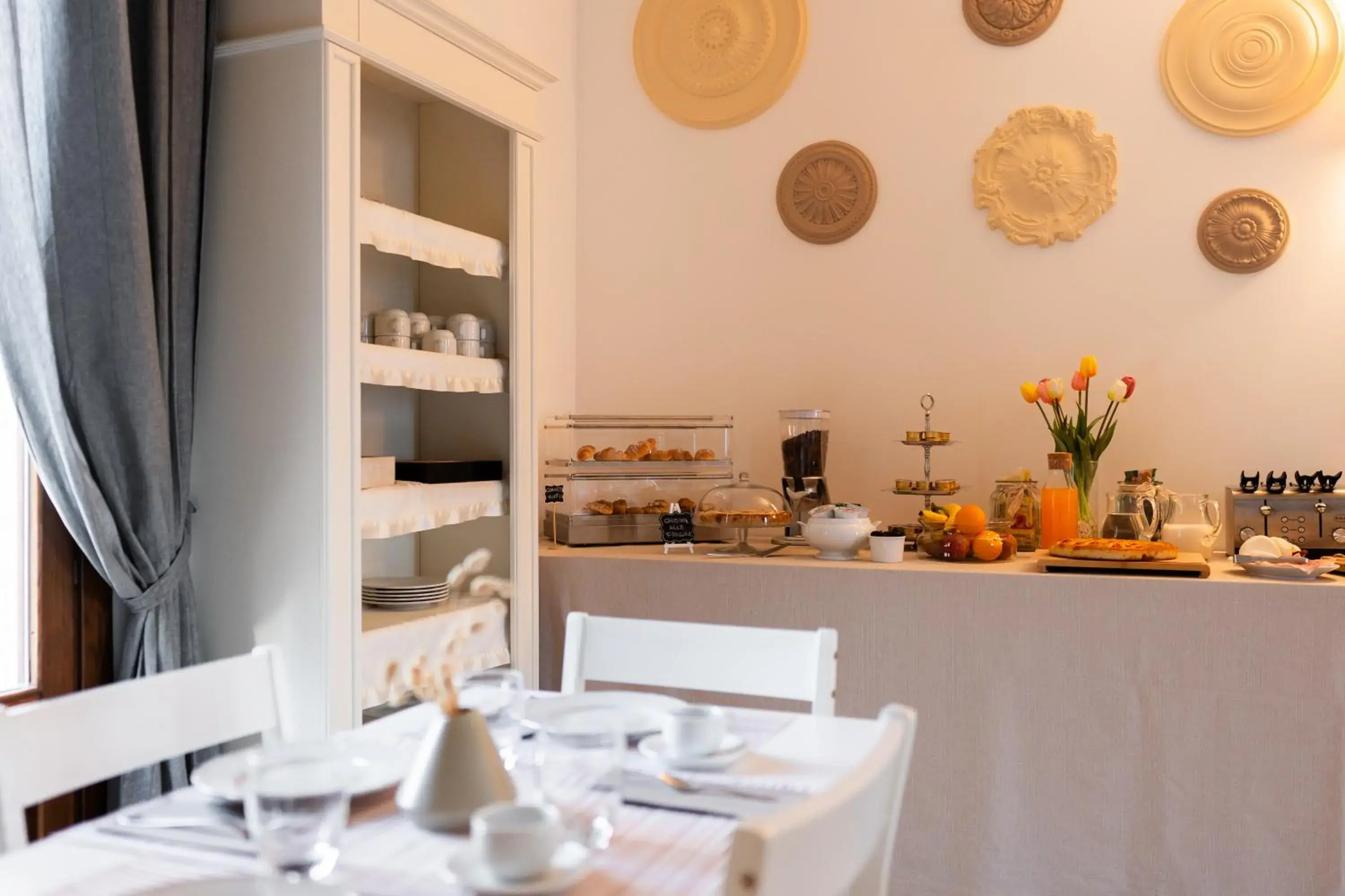 Breakfast in Palazzo De Luca by Apulia Hospitality Breakfast in Palazzo De Luca by Apulia Hospitality