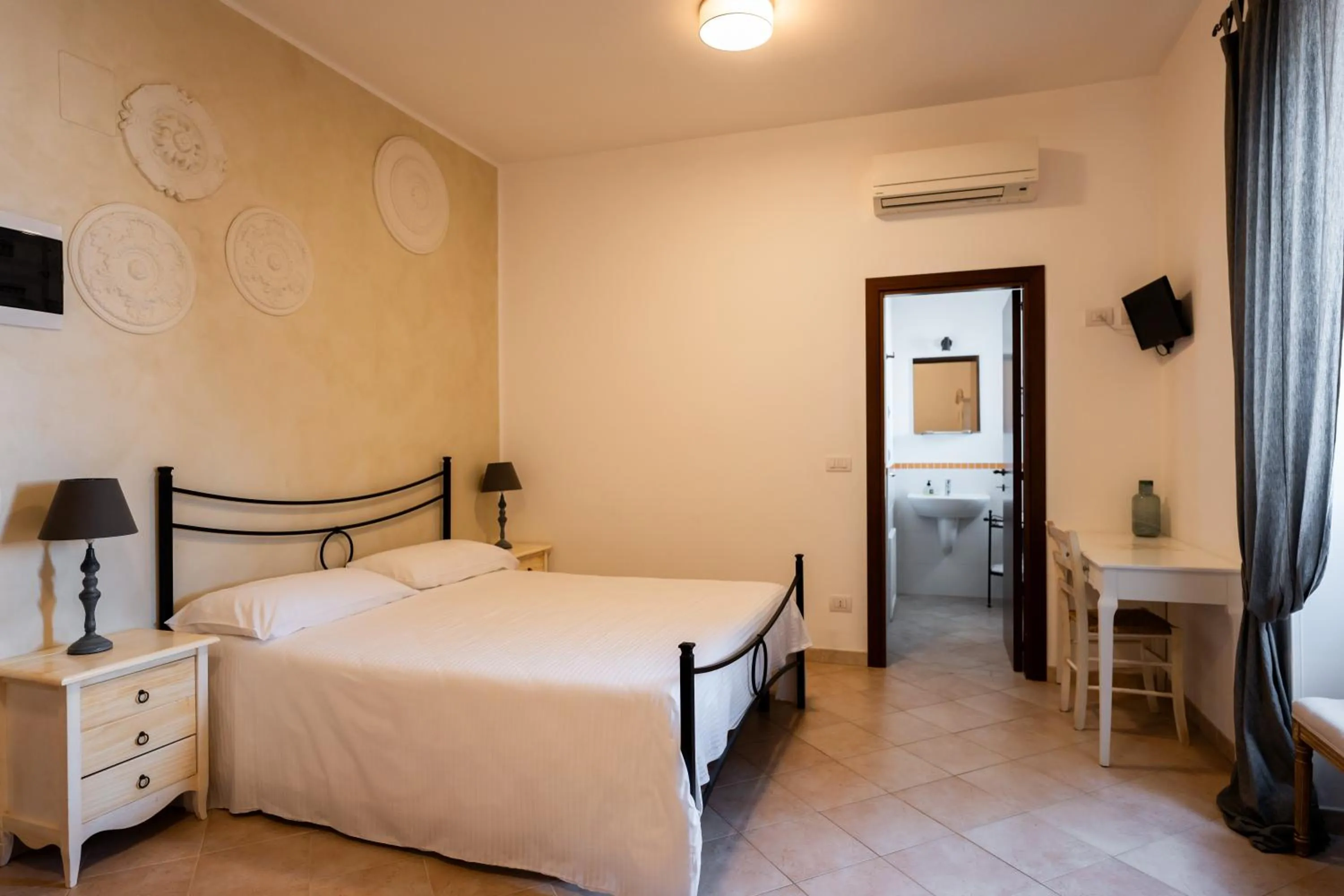 Bedroom, Bed in Palazzo De Luca by Apulia Hospitality