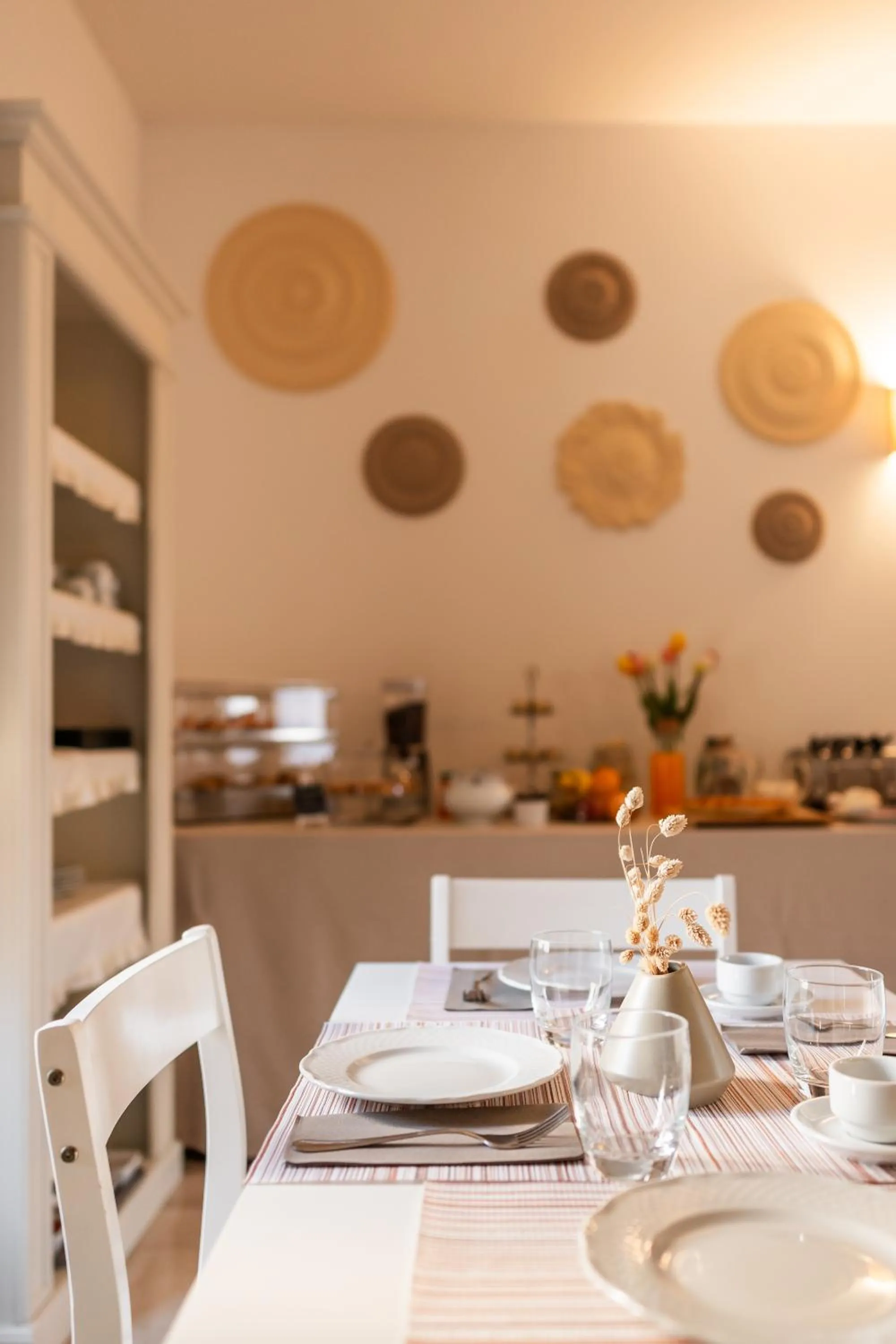 Food and drinks in Palazzo De Luca by Apulia Hospitality