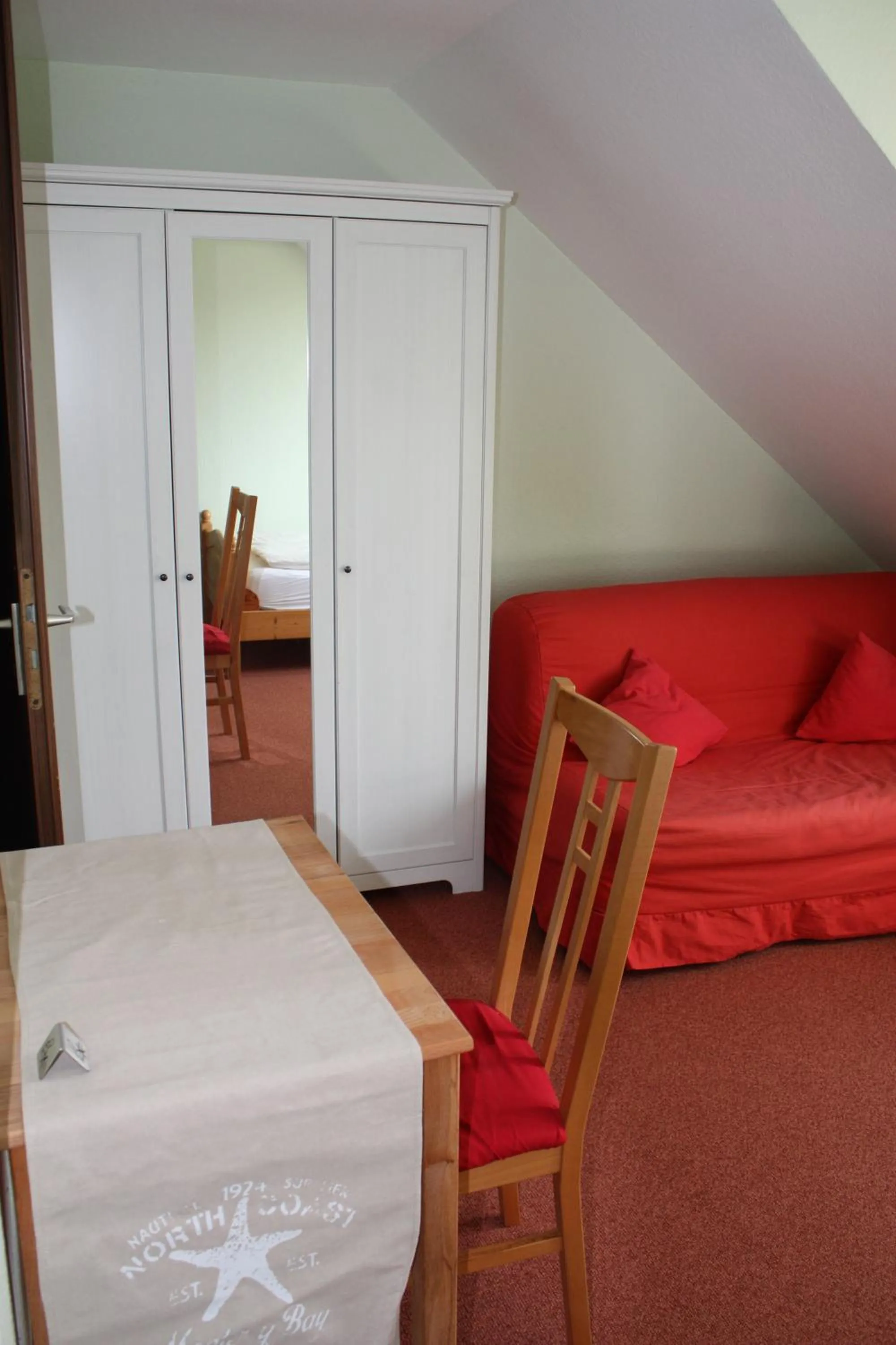Photo of the whole room in Haus am Zeiberberg