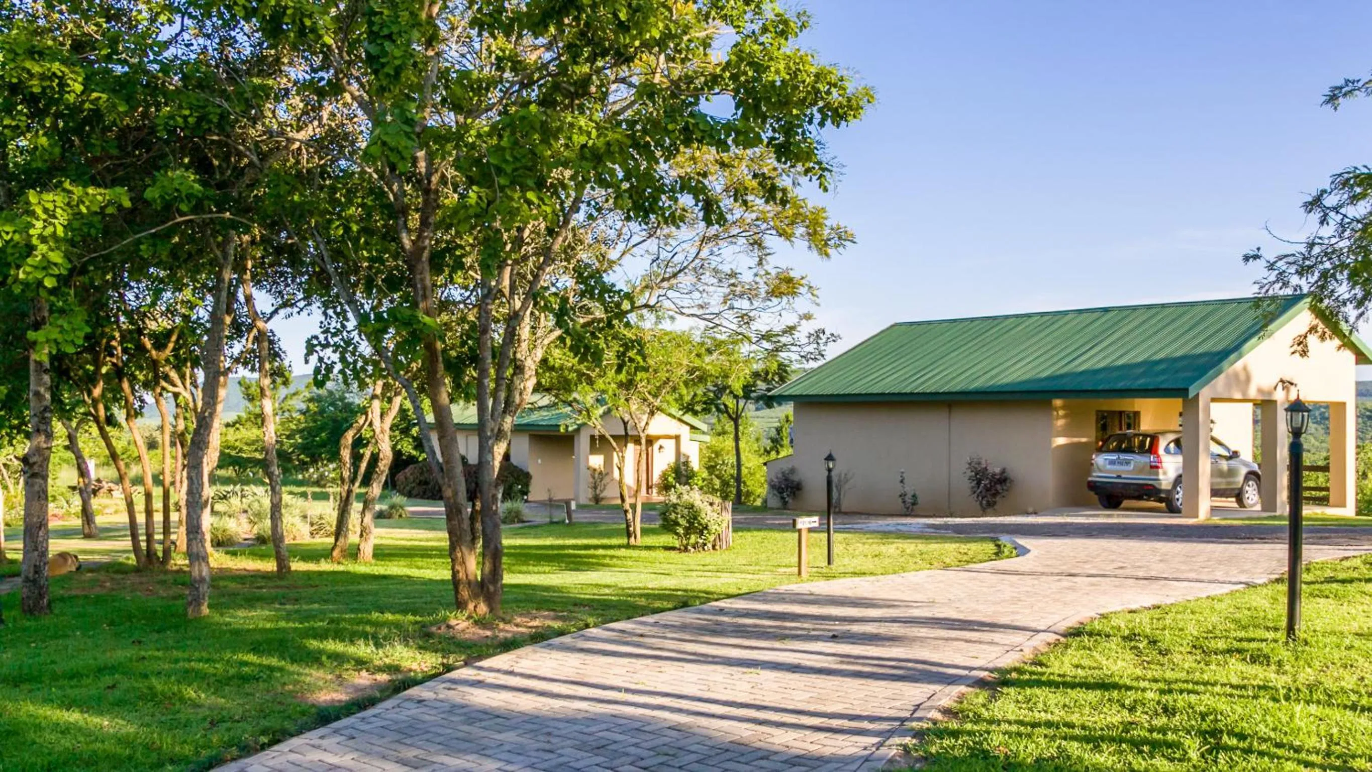 Garden in Cuckoo Ridge Country Retreat