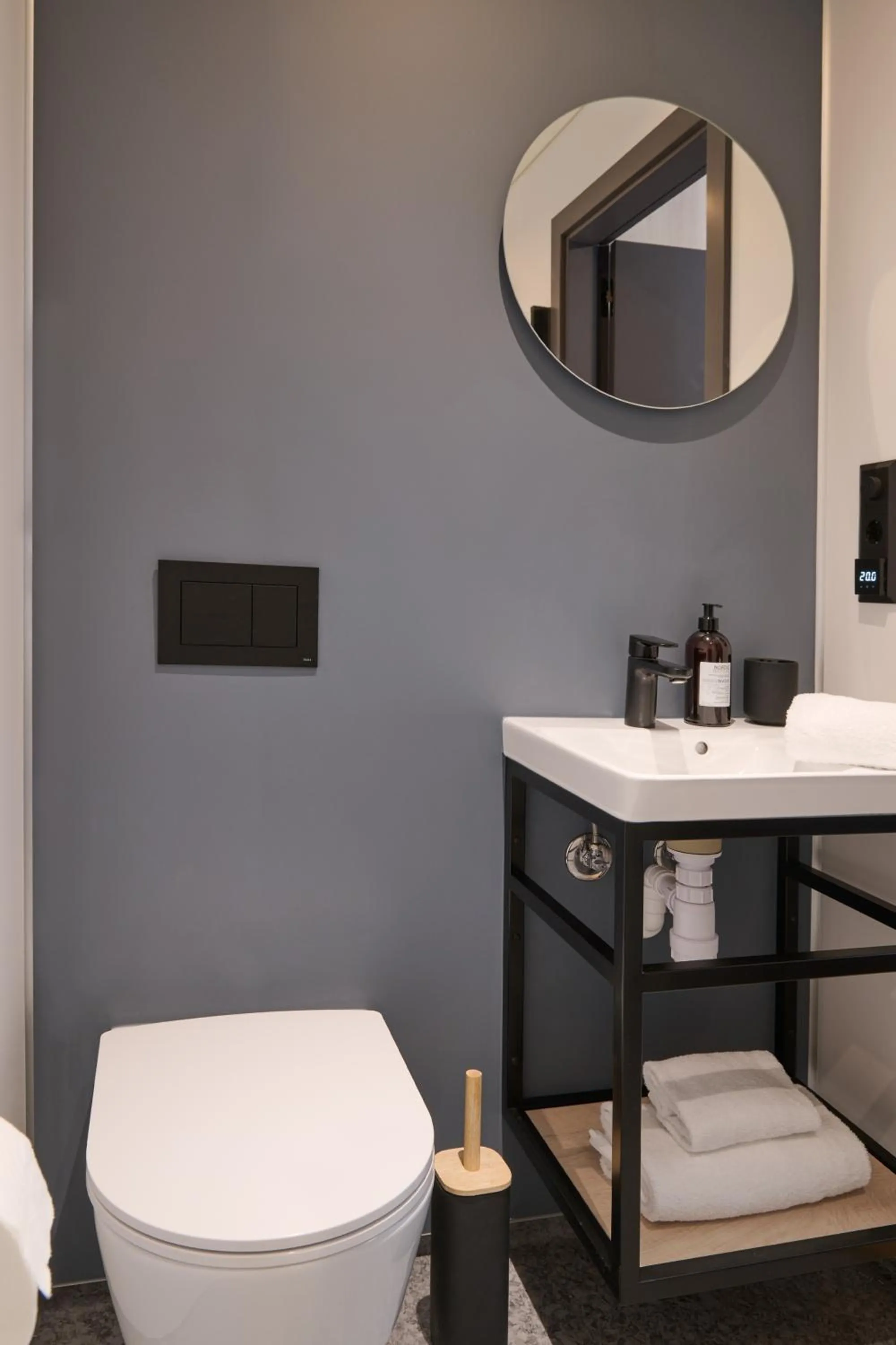 Toilet in Horten Apartment