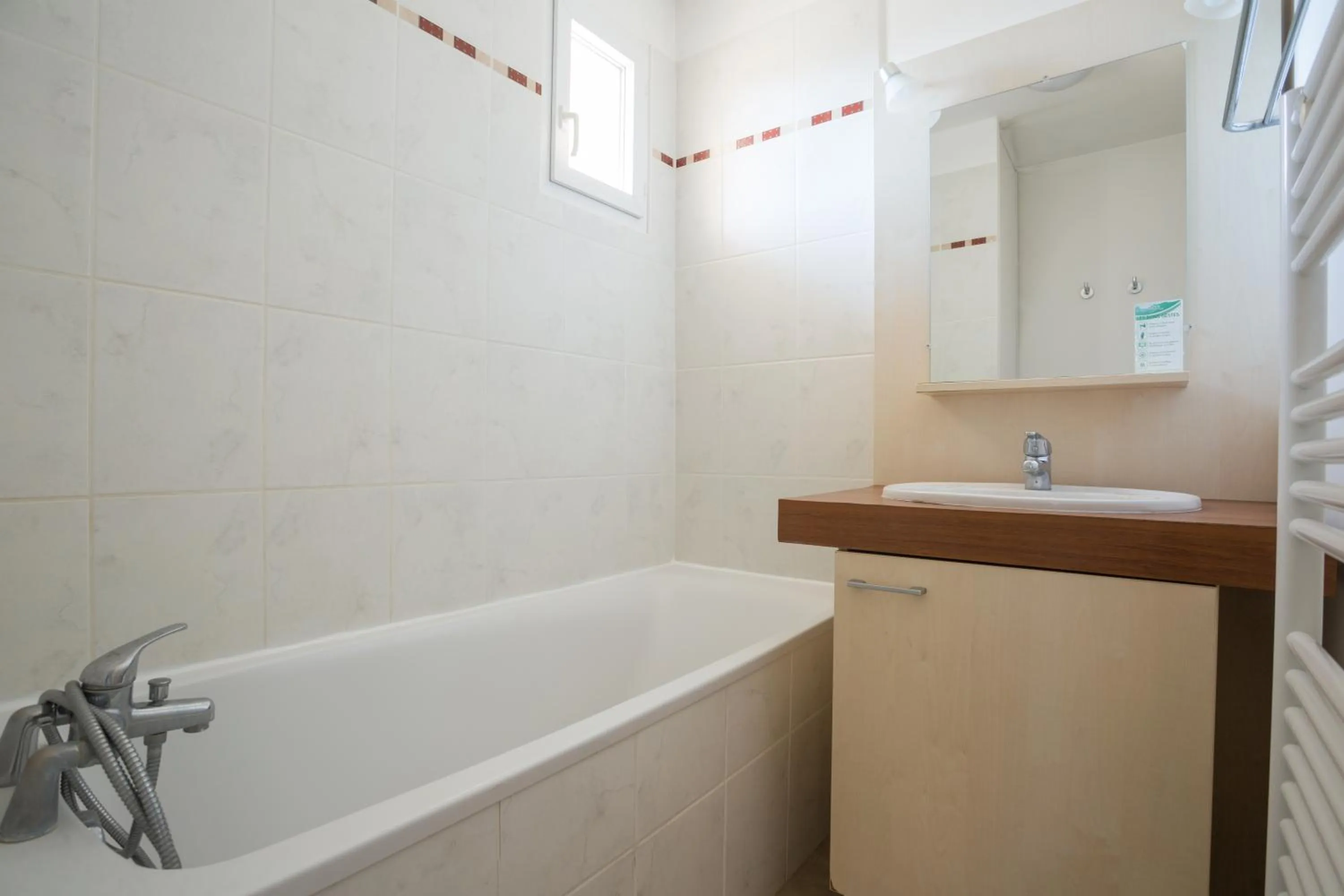 Bathroom in Les Parasols d'Argens