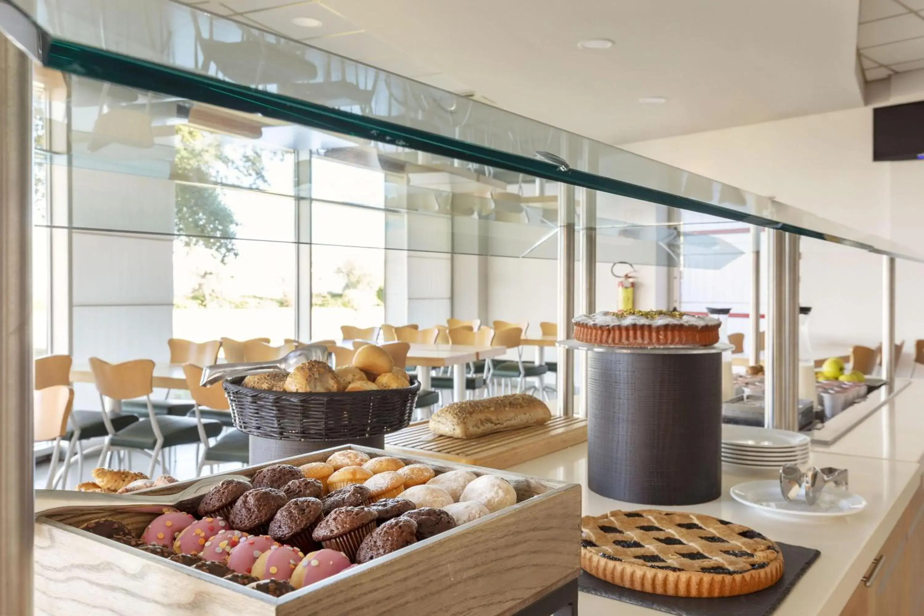 Lobby or reception in B&B Hotel Cherasco Langhe Lobby or reception in B&B Hotel Cherasco Langhe