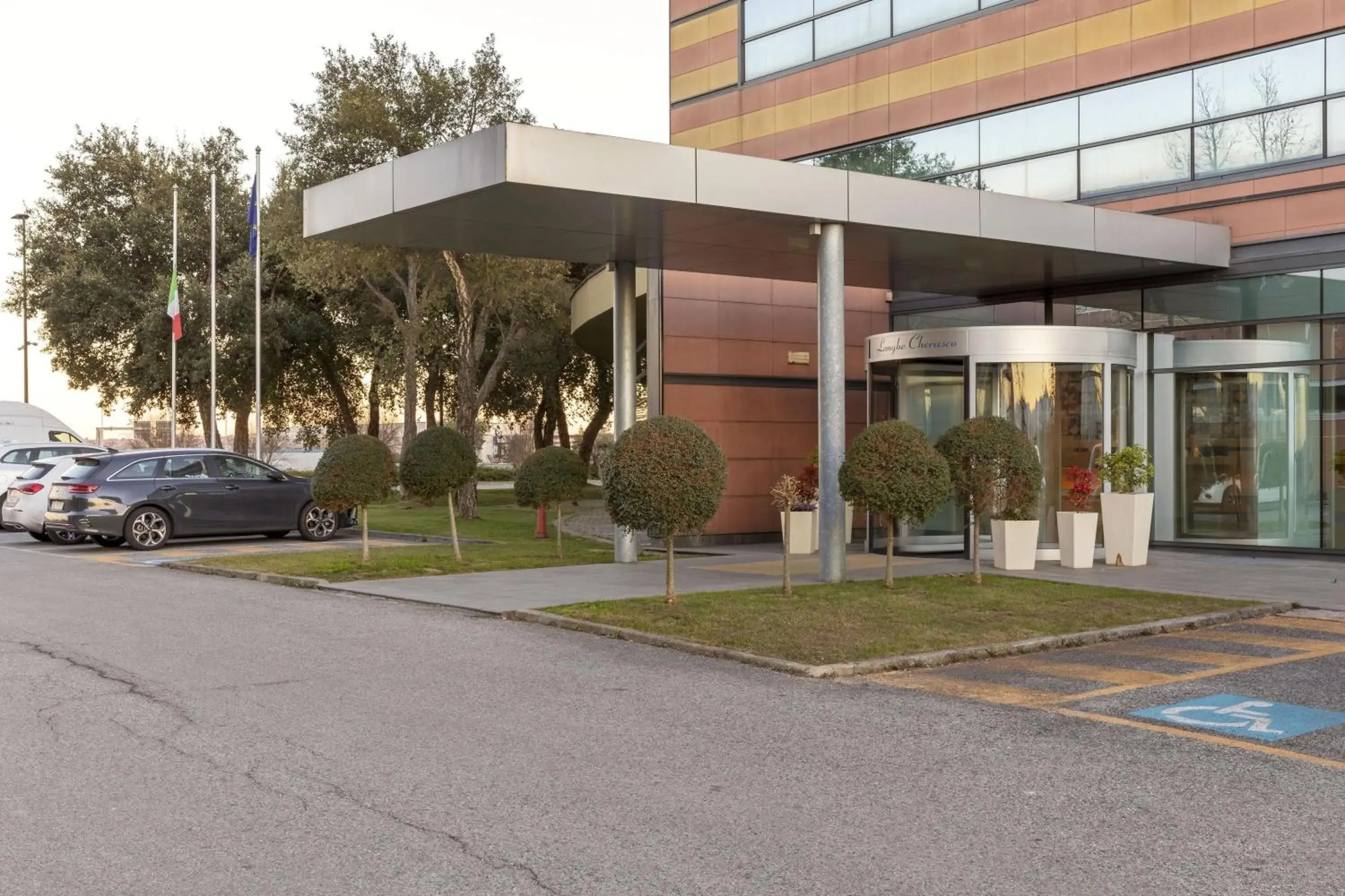 Property building in B&B Hotel Cherasco Langhe Property building in B&B Hotel Cherasco Langhe