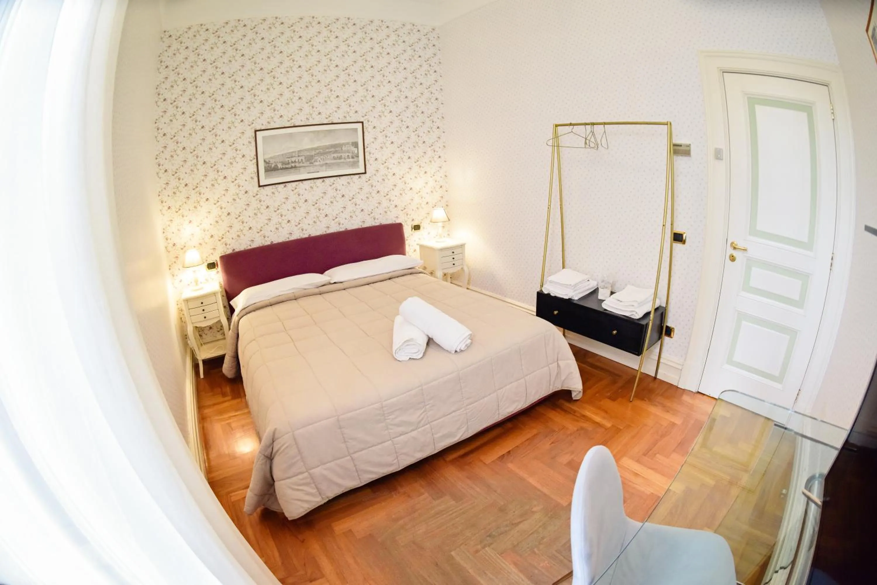 Bedroom, Bed in Al centro Luxury Home