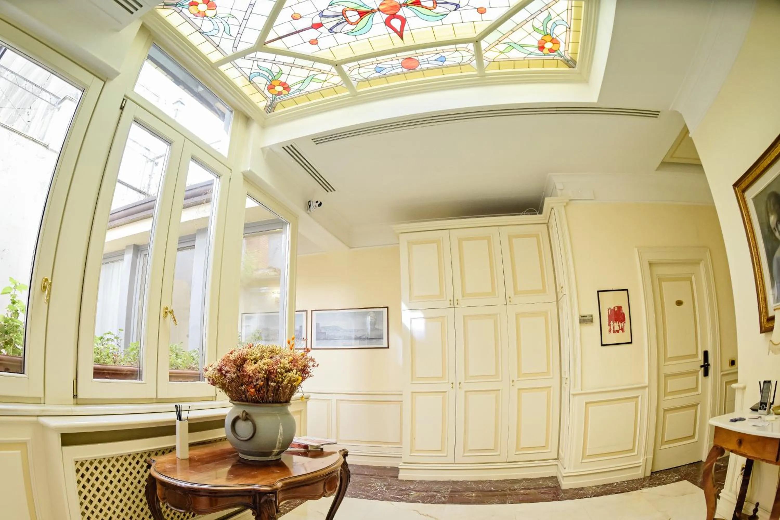 Al centro Luxury Home