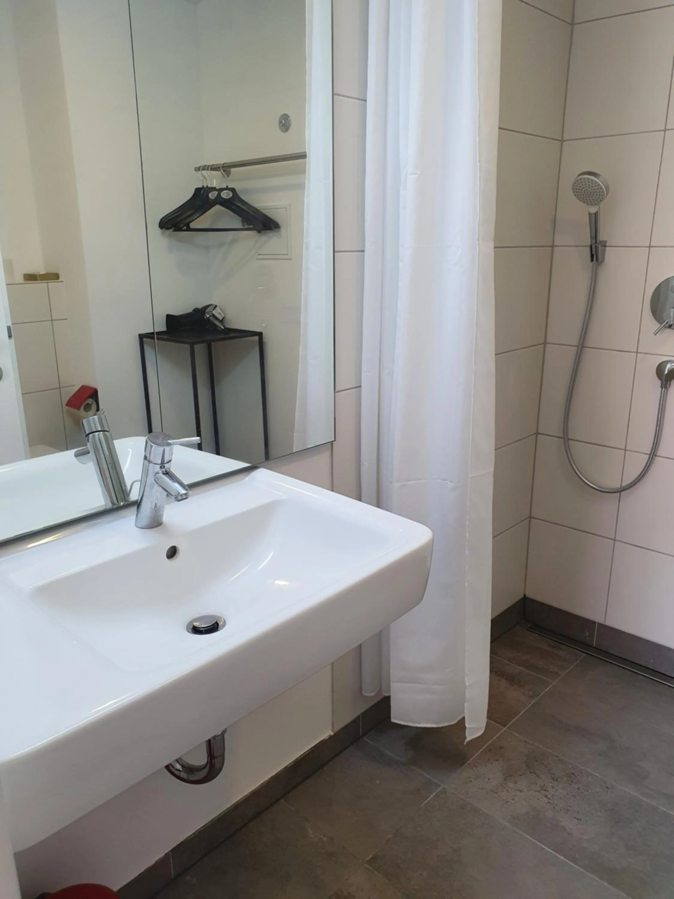 Bathroom in Gasthof zum Ochsen