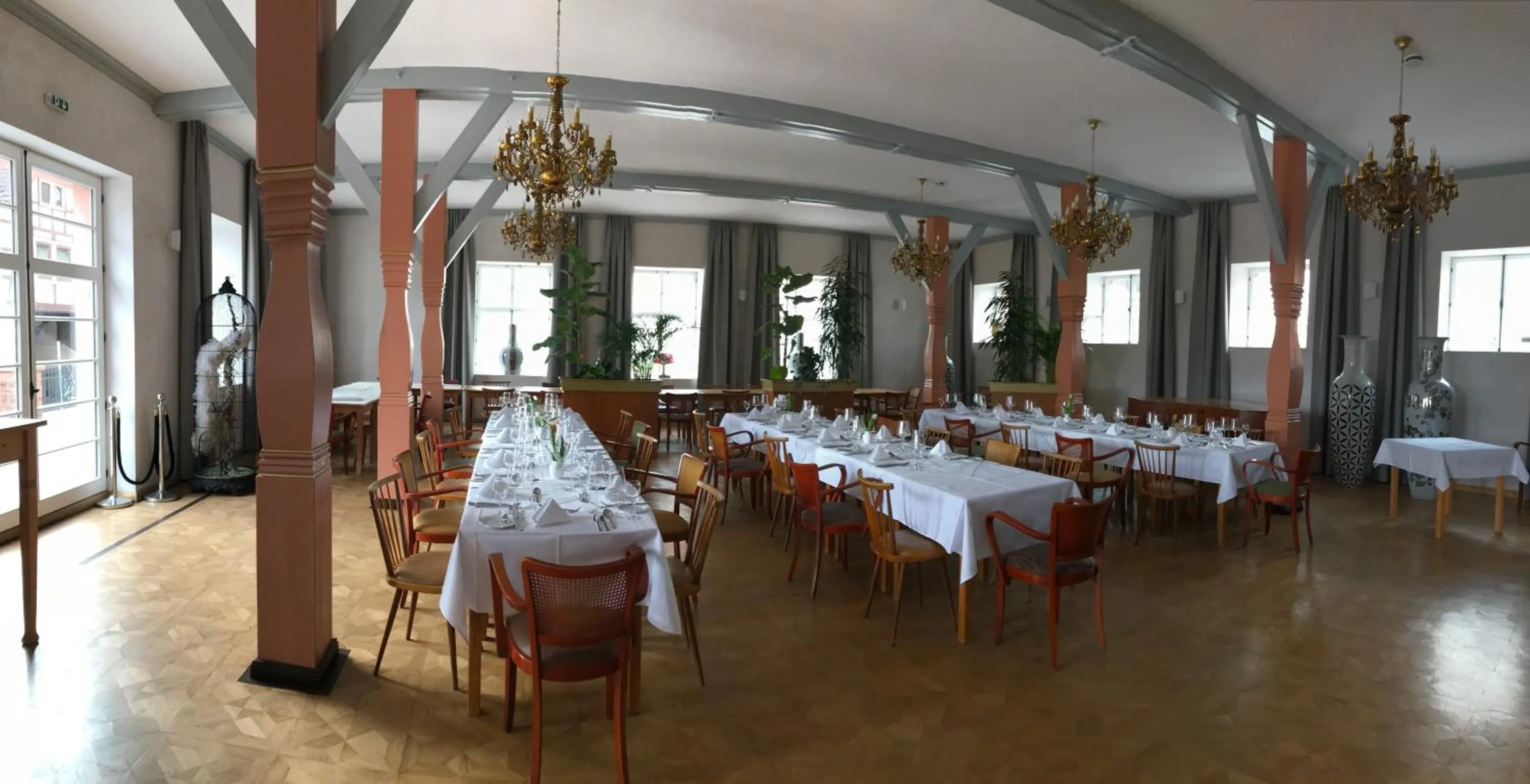 Restaurant/places to eat in Gasthof zum Ochsen