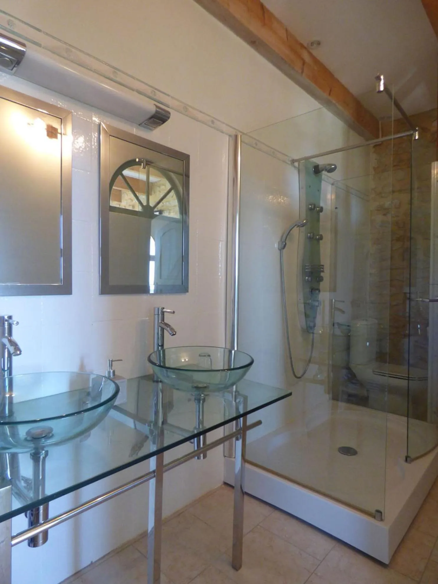 Bathroom in Mas d'Asvin & Spa