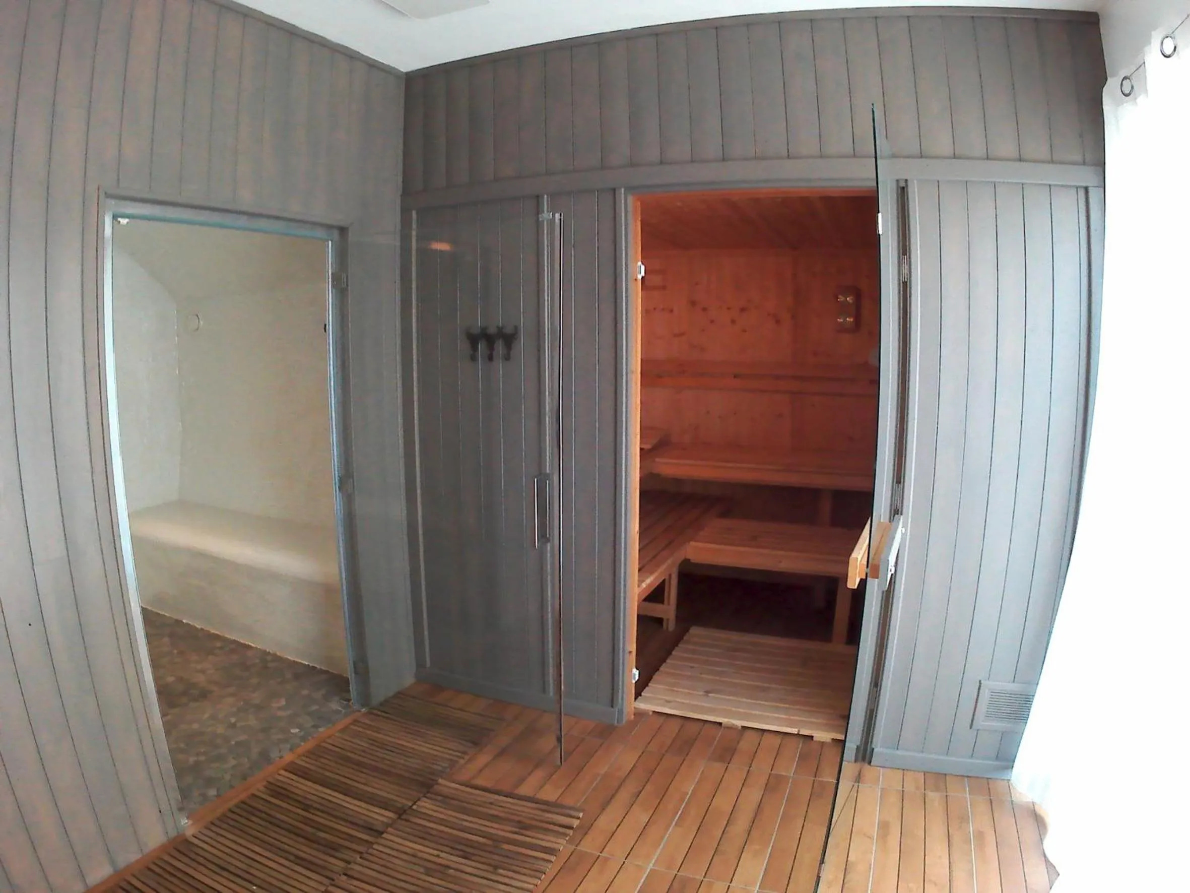 Sauna, Bed in Mas d'Asvin & Spa