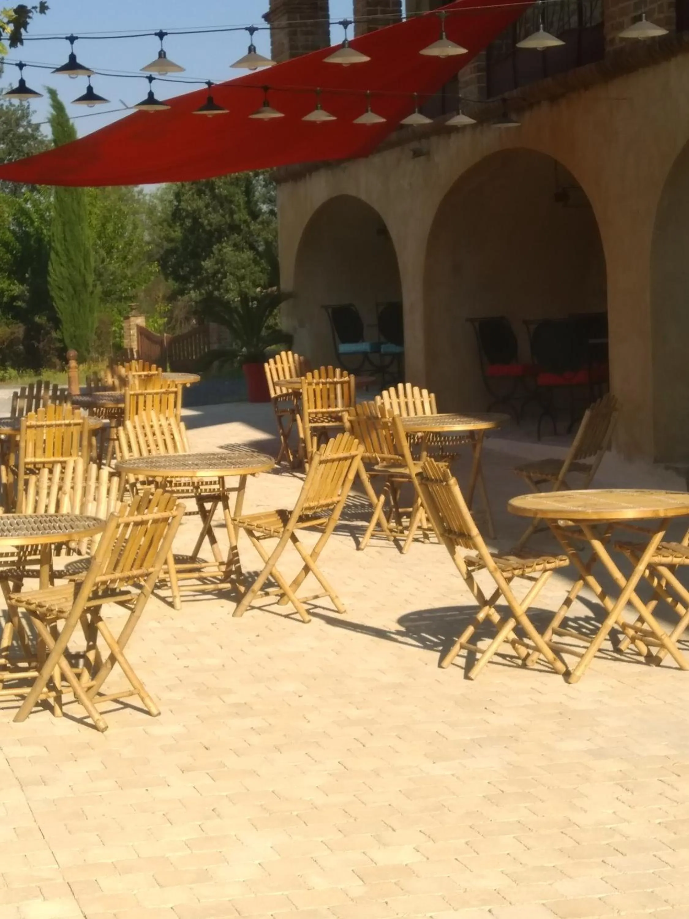 Restaurant/places to eat in Mas d'Asvin & Spa