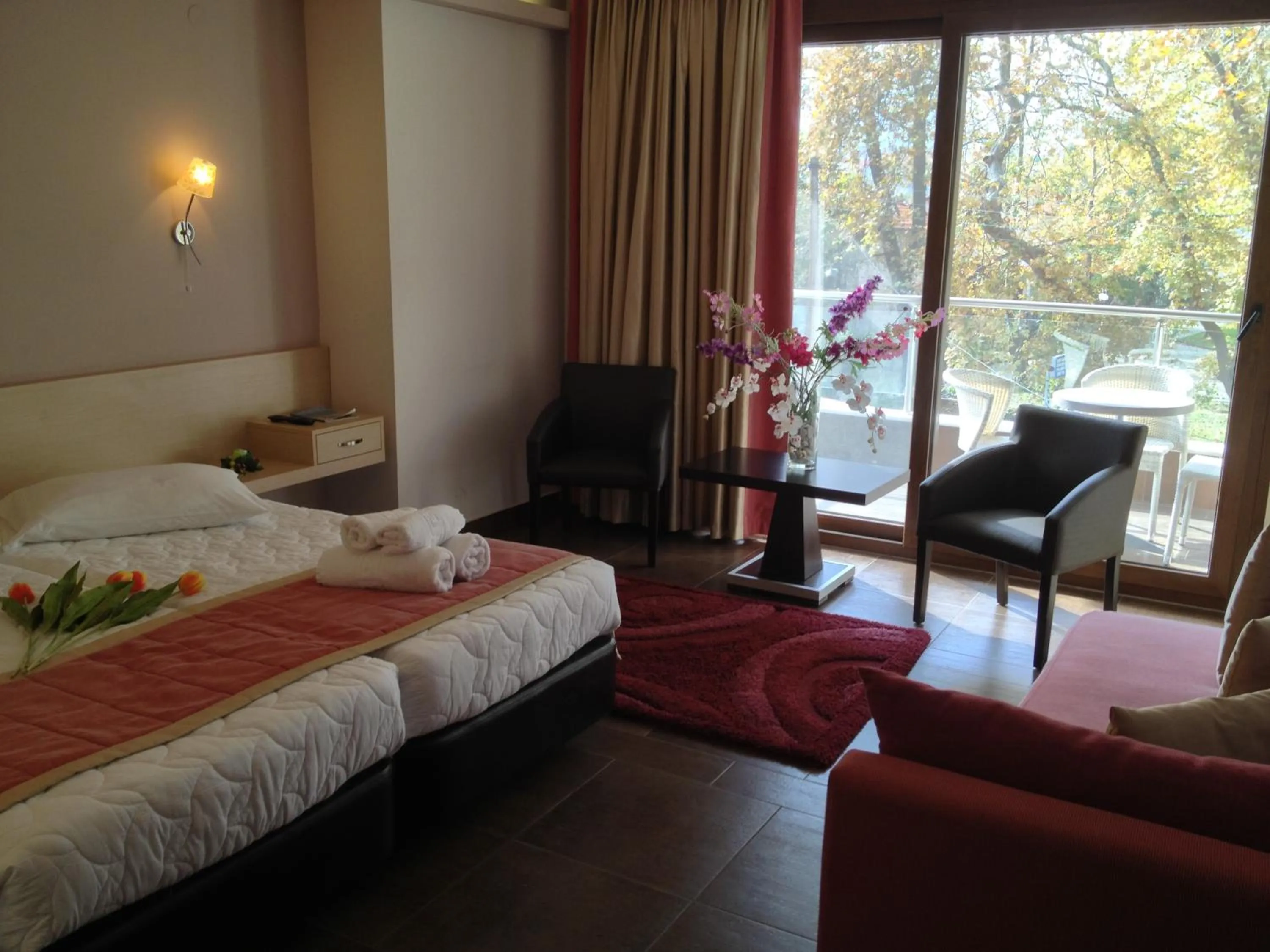 Photo of the whole room in Hotel Ifigenia