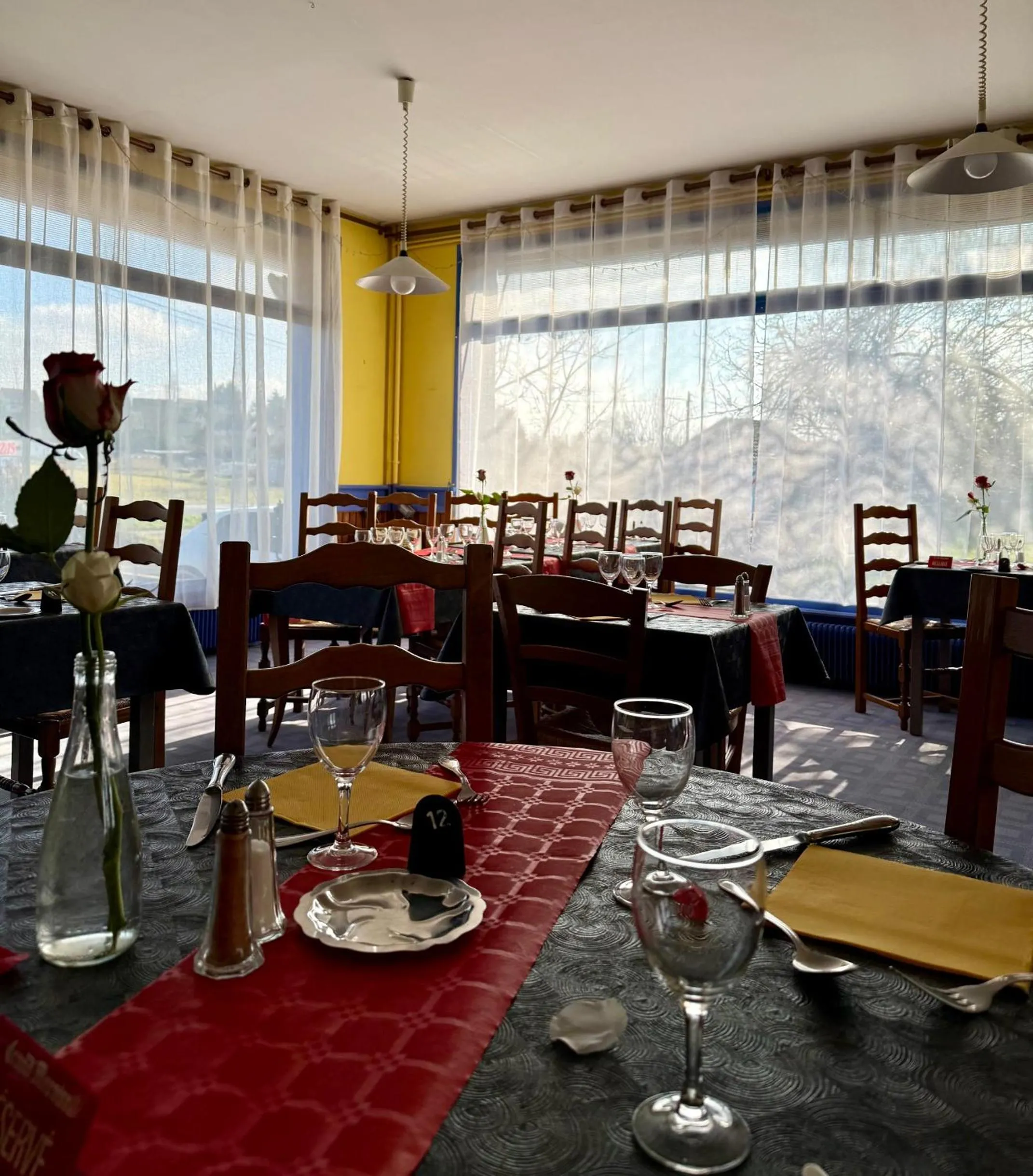 Restaurant/places to eat in Le Relais de la route bleue