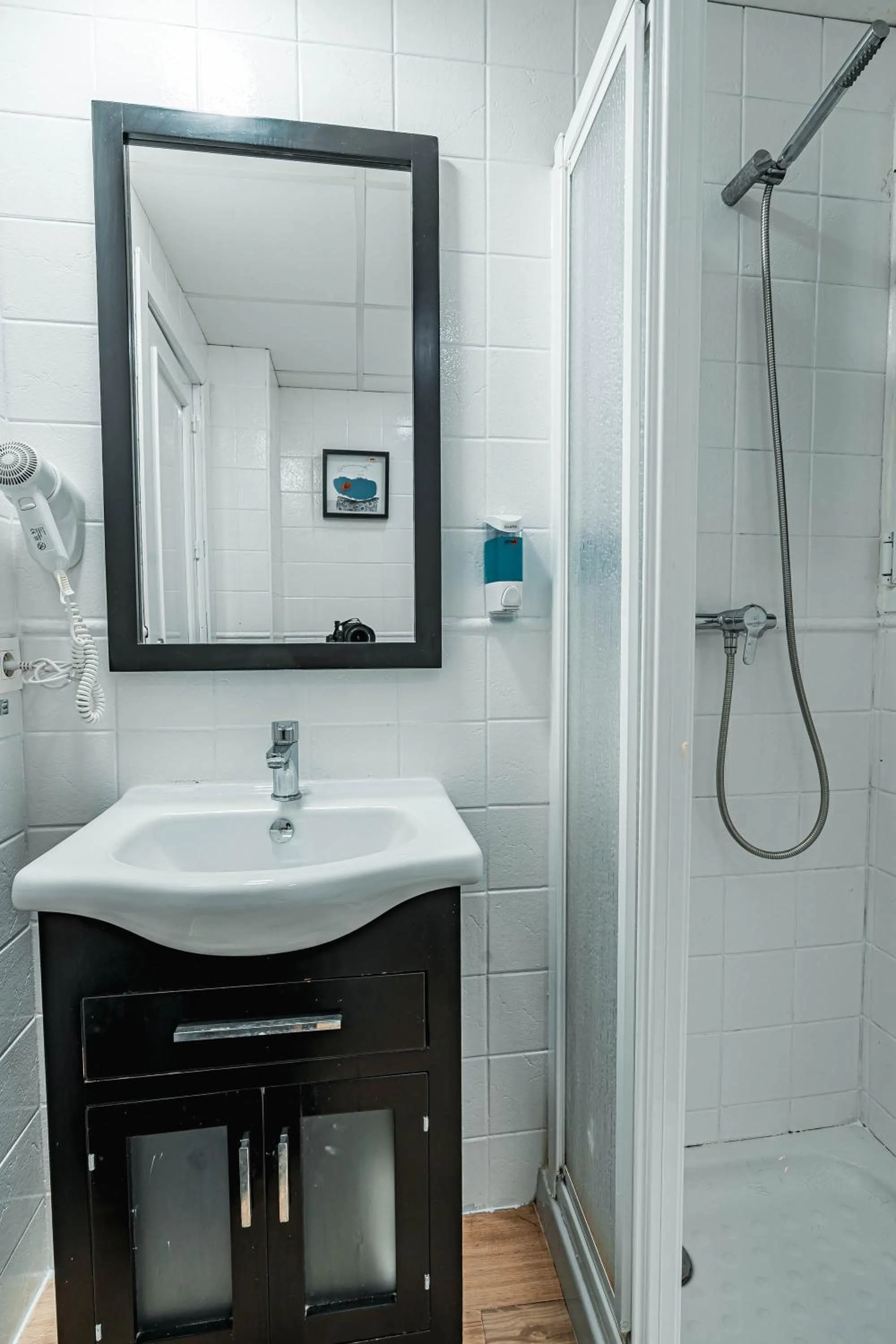 Shower in Apartamento cerca de la Alhambra y el Albaicín QH Granada Centro