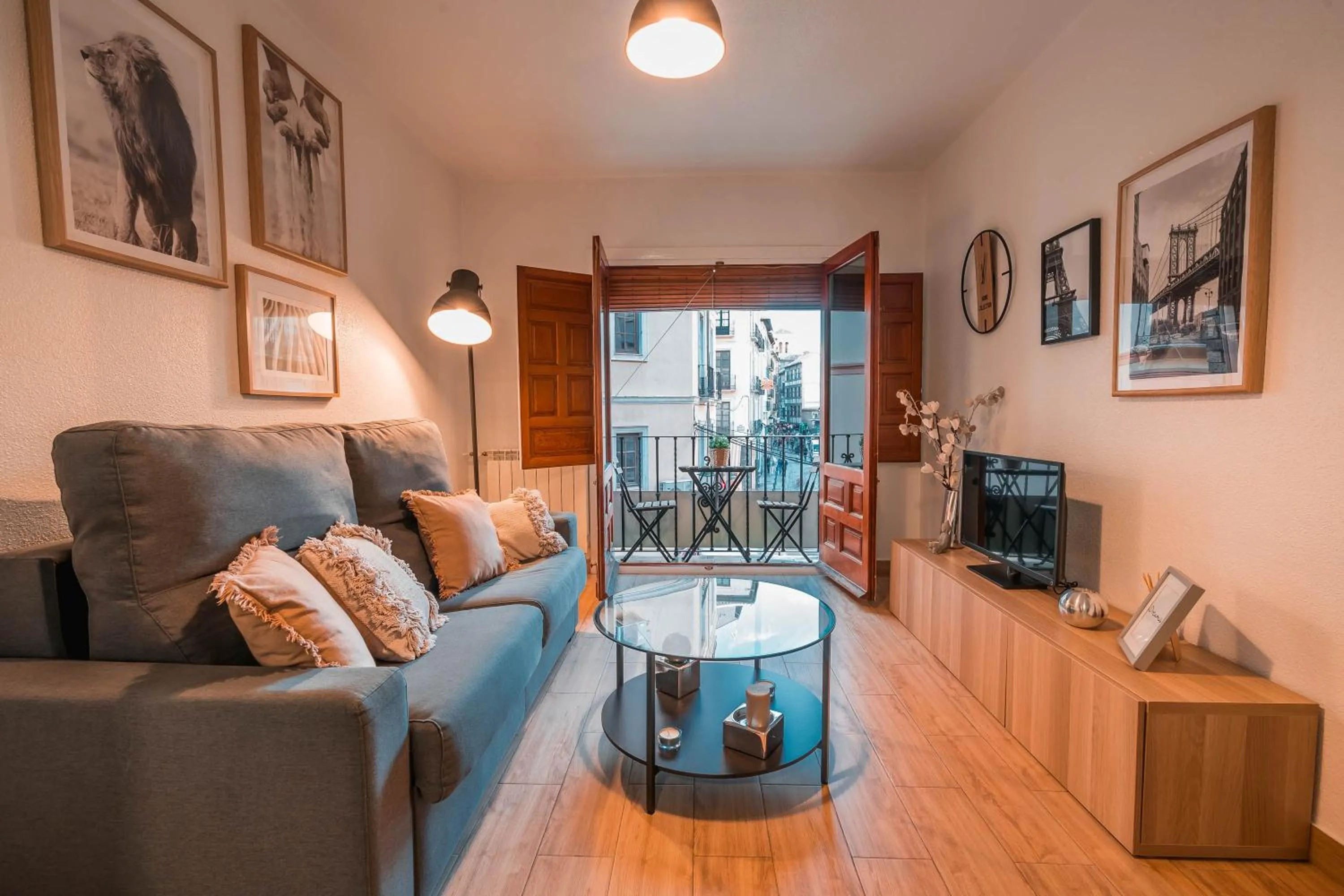 Living room in Apartamento cerca de la Alhambra y el Albaicín QH Granada Centro