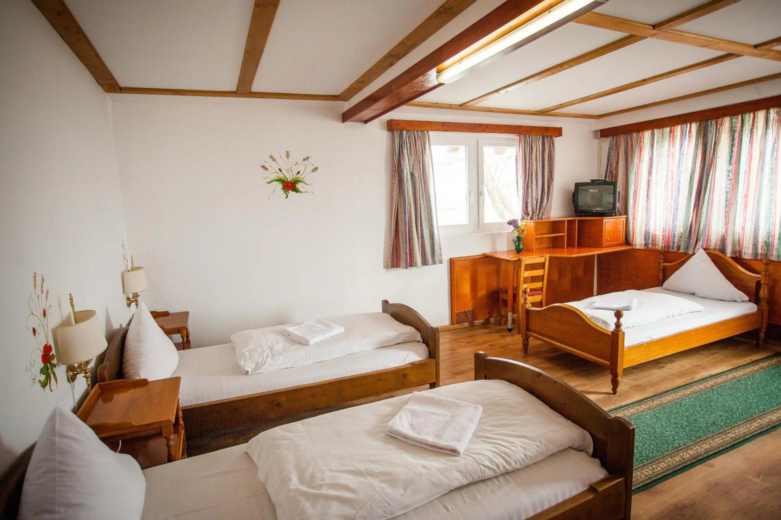 Bed in Casa Cerbului1