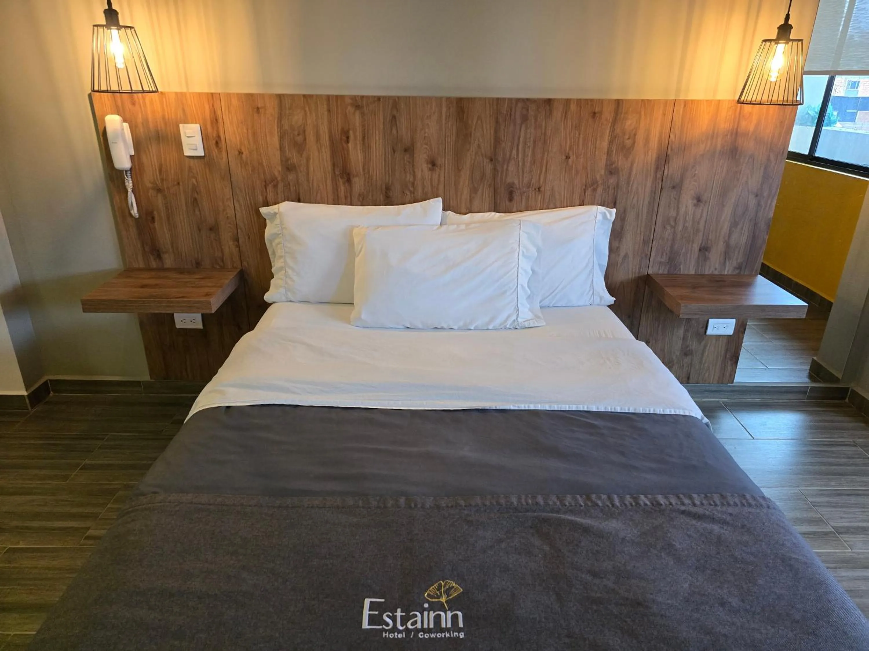 Bed in Estainn Hotel Coworking