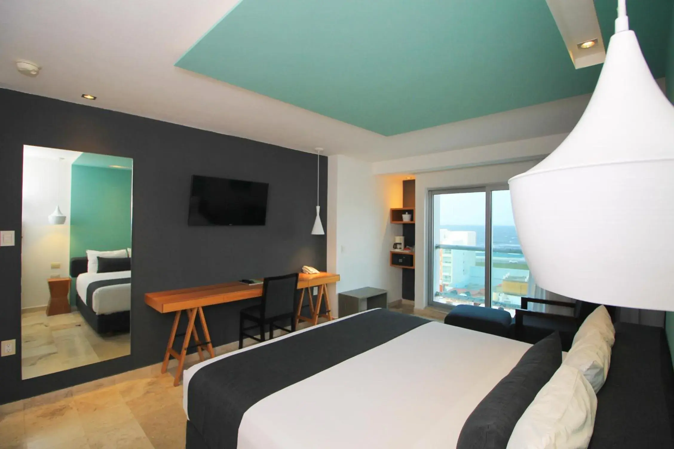 Bed in Rivoli Select Hotel Bed in Rivoli Select Hotel