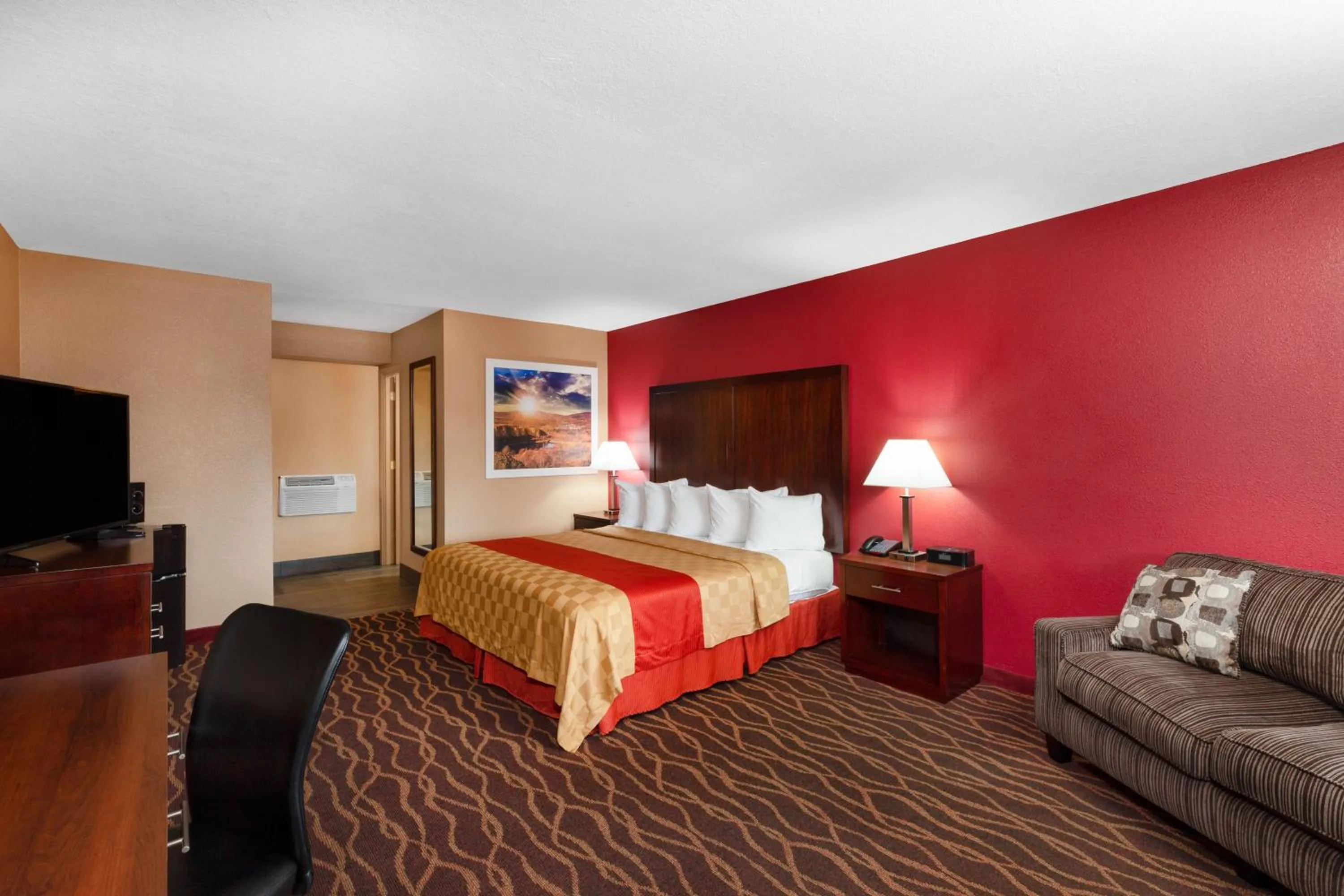 TV and multimedia, Bed in Days Inn by Wyndham Roseburg