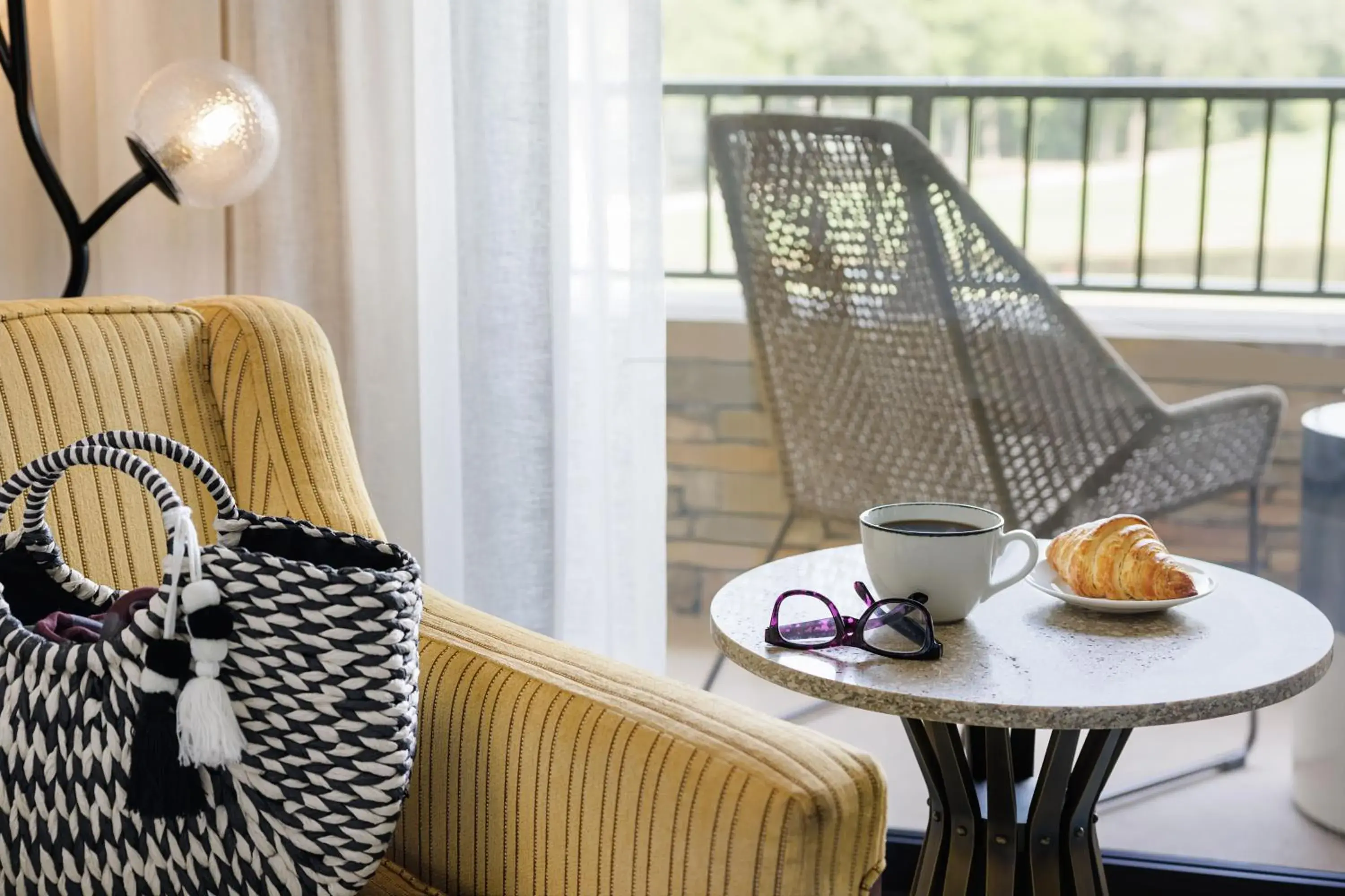 Food and drinks in The Woodlands Resort, Curio Collection by Hilton Food and drinks in The Woodlands Resort, Curio Collection by Hilton