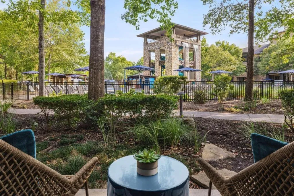 Balcony/Terrace in The Woodlands Resort, Curio Collection by Hilton