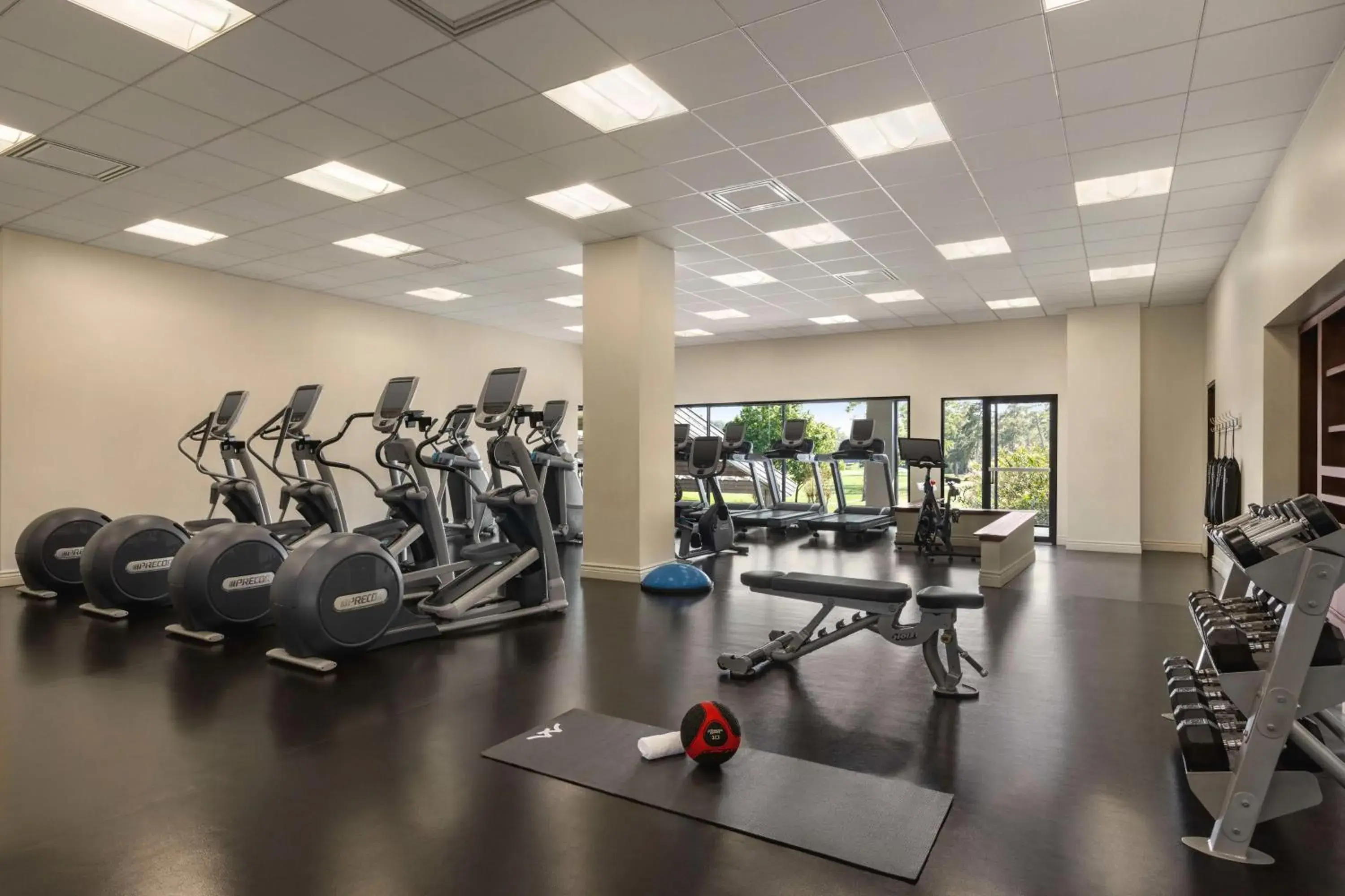 Fitness centre/facilities in The Woodlands Resort, Curio Collection by Hilton Fitness centre/facilities in The Woodlands Resort, Curio Collection by Hilton