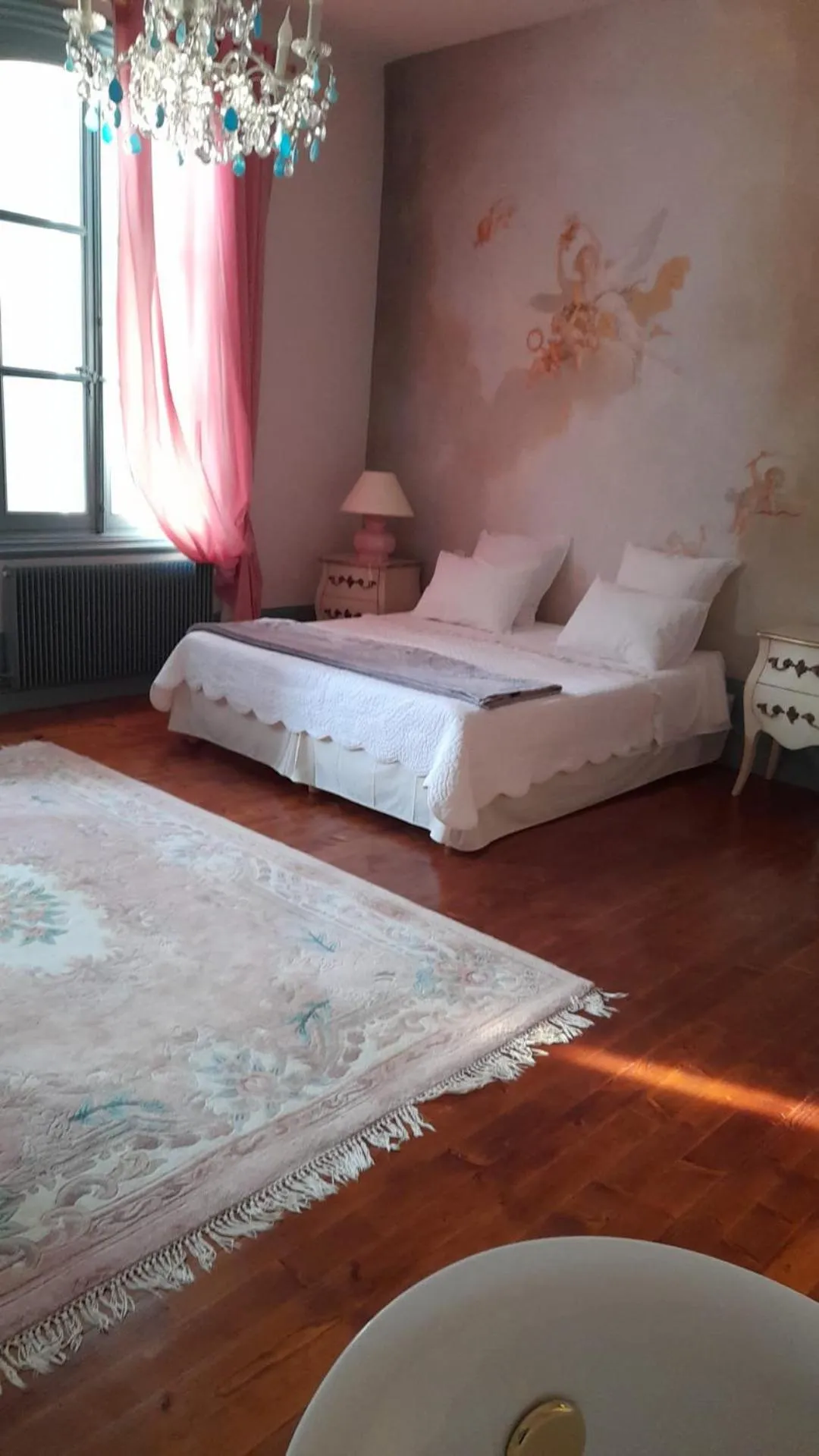 Bed in Le Jardin des Anges