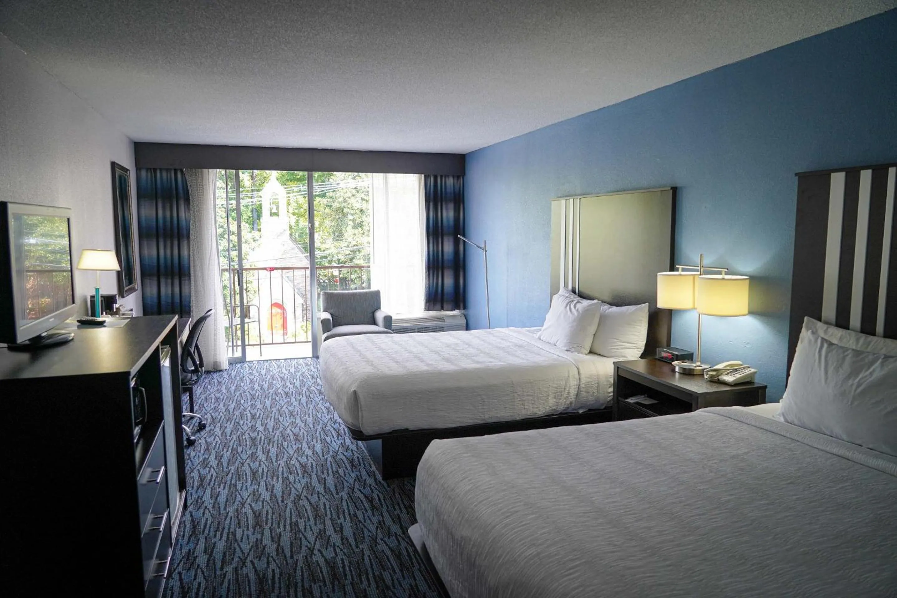 Bedroom, Bed in Glenstone Lodge