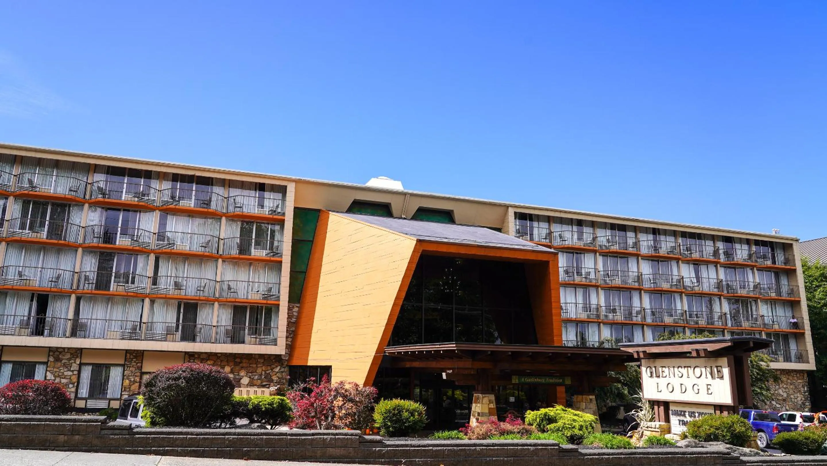 Property building in Glenstone Lodge