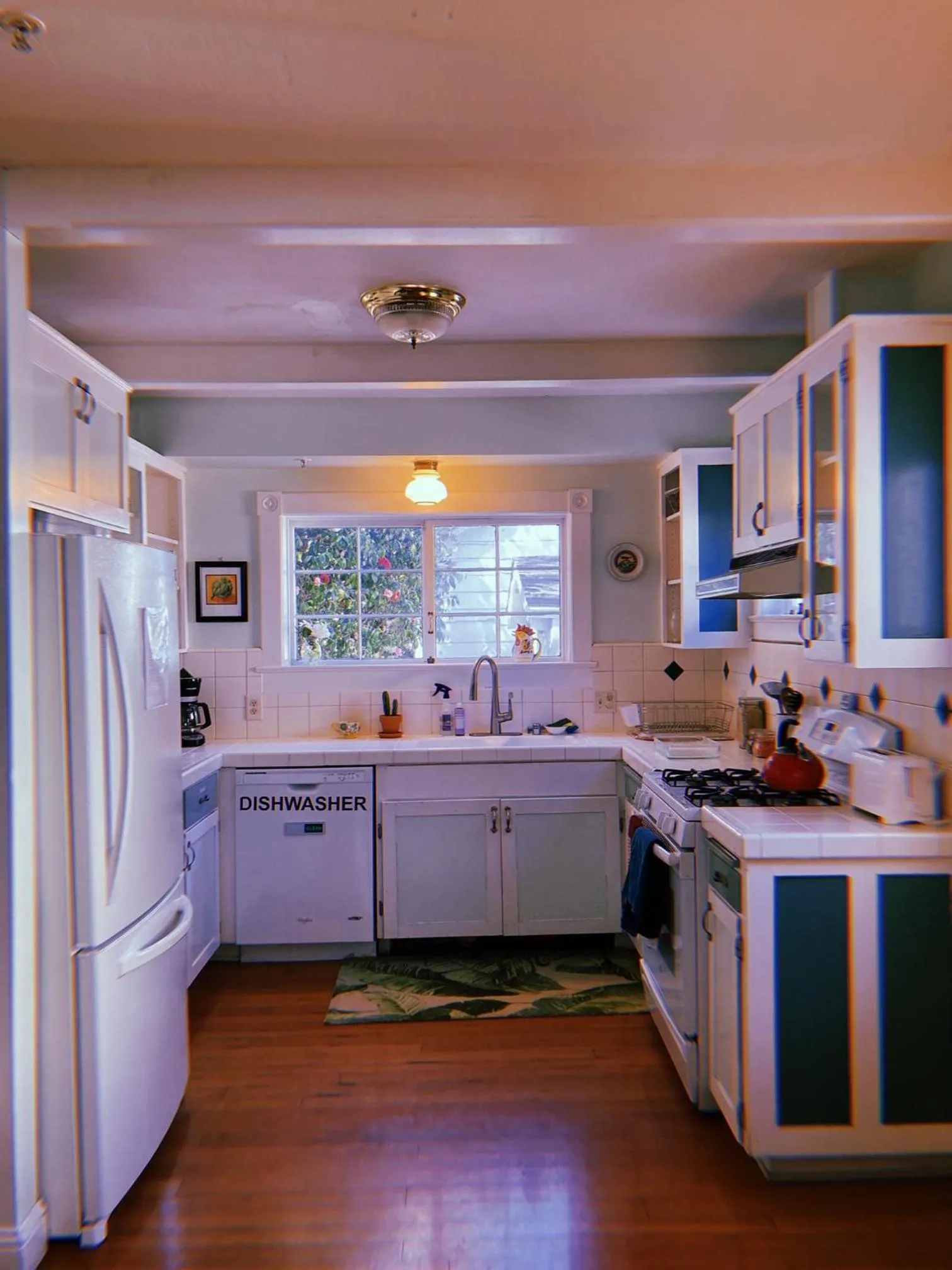 Kitchen or kitchenette in Santa Cruz Hostel